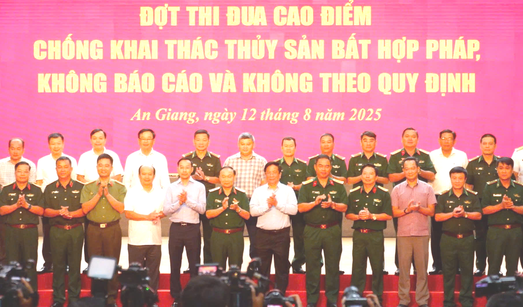 Quyết liệt chống khai thác IUU để gỡ cảnh báo "thẻ vàng" châu Âu- Ảnh 1.