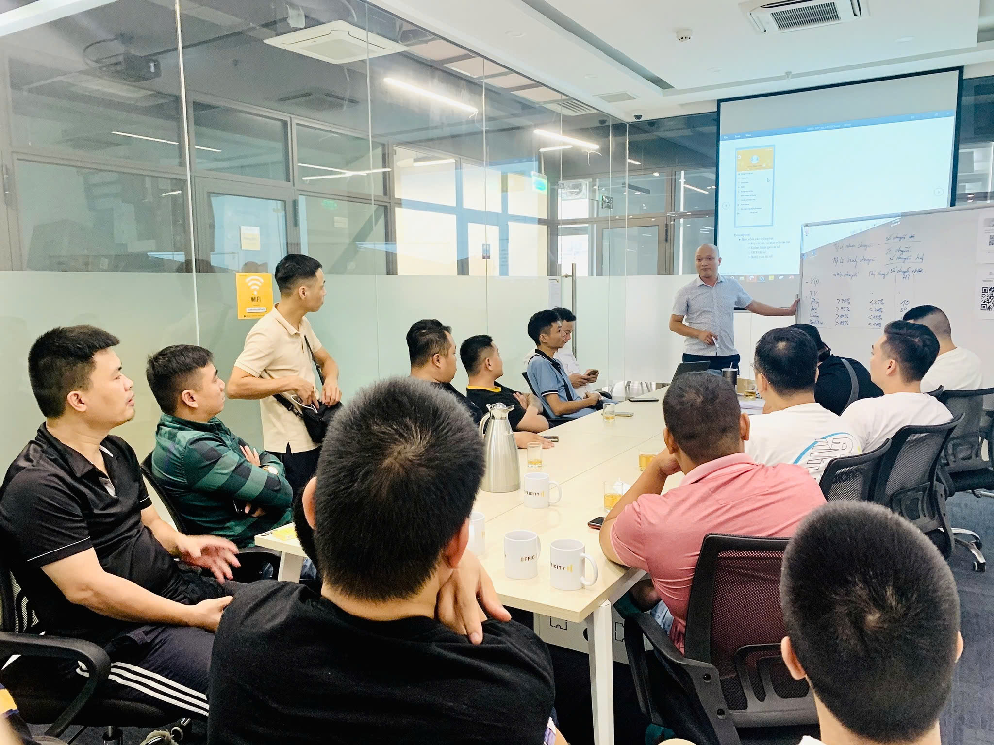 Dịch vụ lái xe hộ, cách nào để chuyên nghiệp, an toàn?- Ảnh 2.