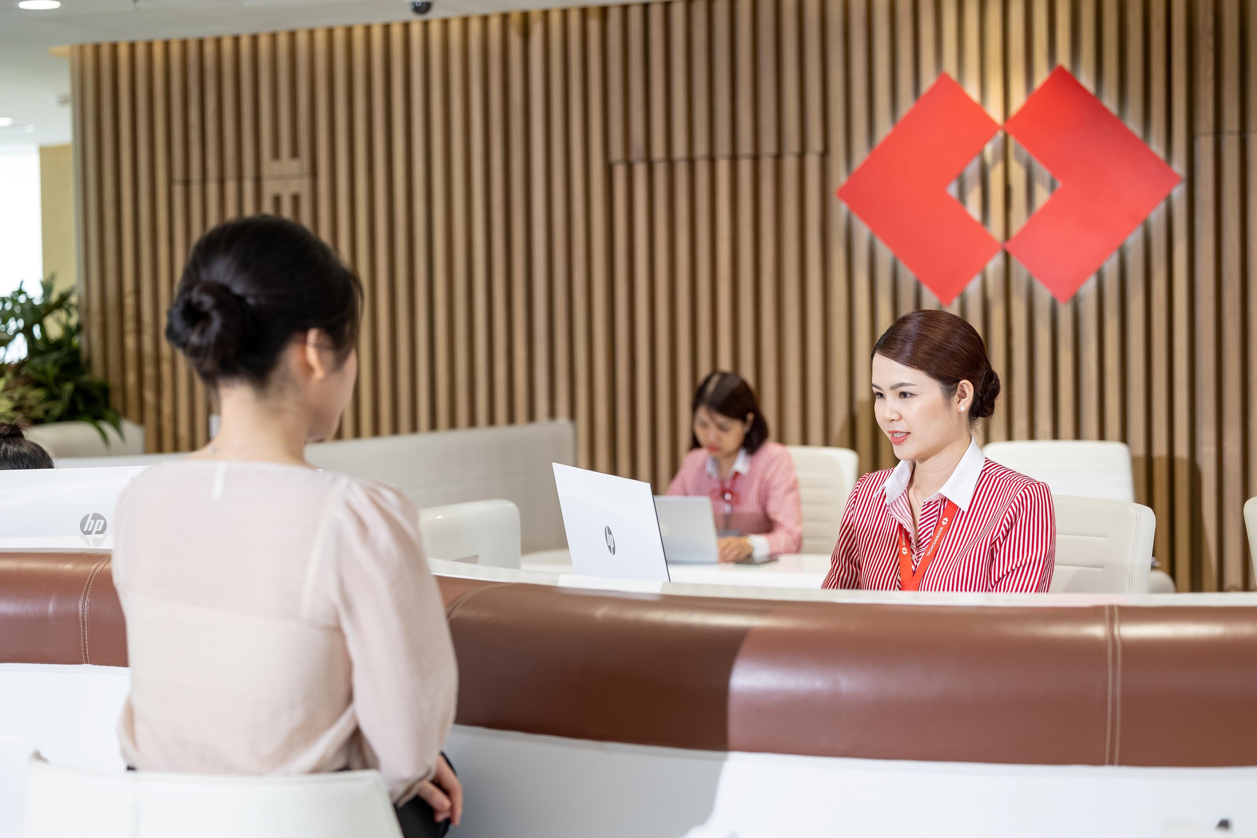 Techcombank vào Top 20 doanh nghiệp phát triển bền vững- Ảnh 1.