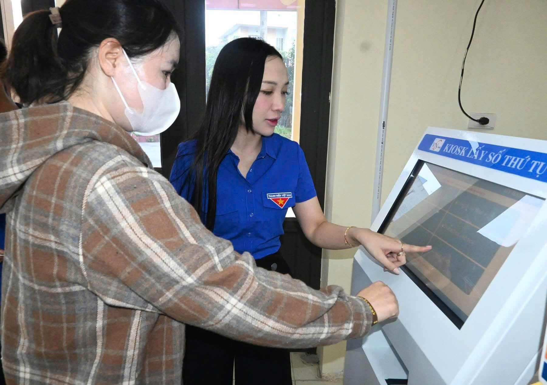 Phú Thọ: Hơn 3.000 cán bộ, công chức, viên chức nghỉ việc sau sáp nhập- Ảnh 2.