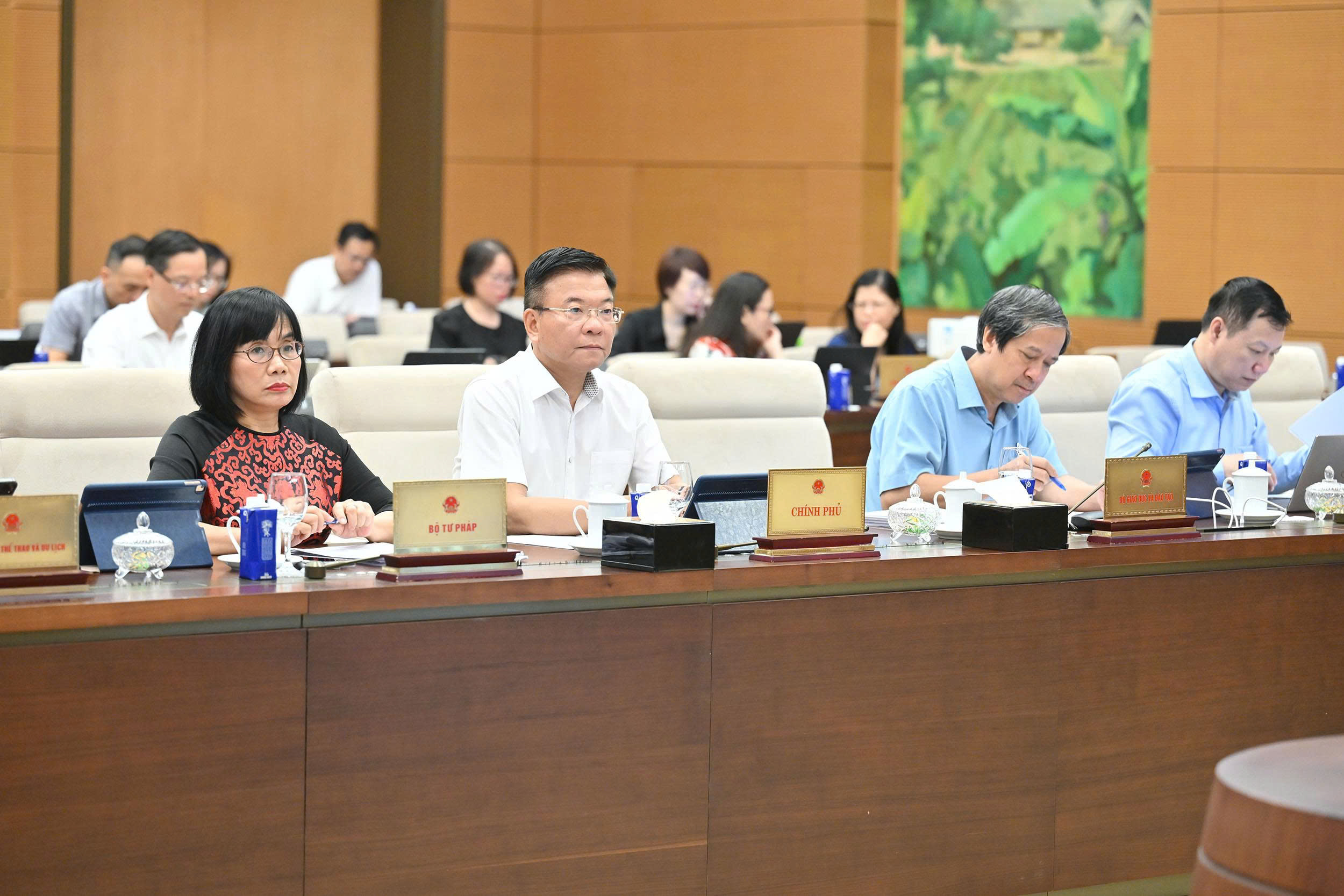 Chủ tịch Quốc hội: Cần xác định rõ giá trị bằng tốt nghiệp trung học nghề- Ảnh 2. Chủ tịch Quốc hội: Cần xác định rõ giá trị bằng tốt nghiệp trung học nghề- Ảnh 2.