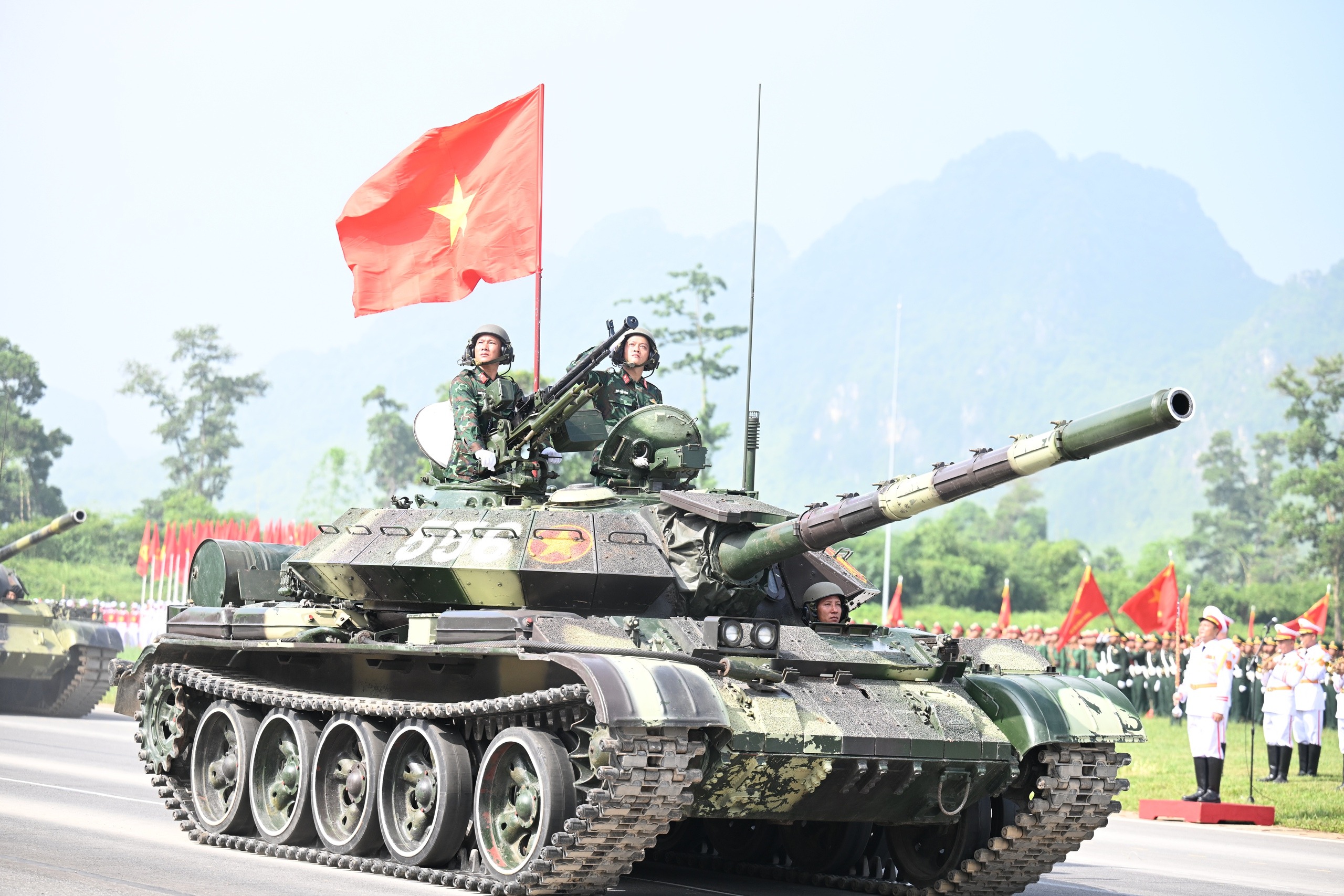 Hà Nội: Chi tiết thời gian, tuyến đường bị cấm phục vụ hợp luyện và diễu binh, diễu hành- Ảnh 2.