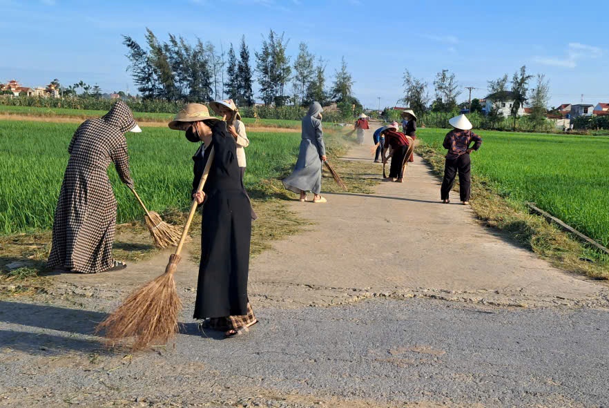 Thanh Hóa: Không để ngắt quãng công việc, nỗ lực xây dựng nông thôn mới sau sáp nhập xã - Ảnh 3.