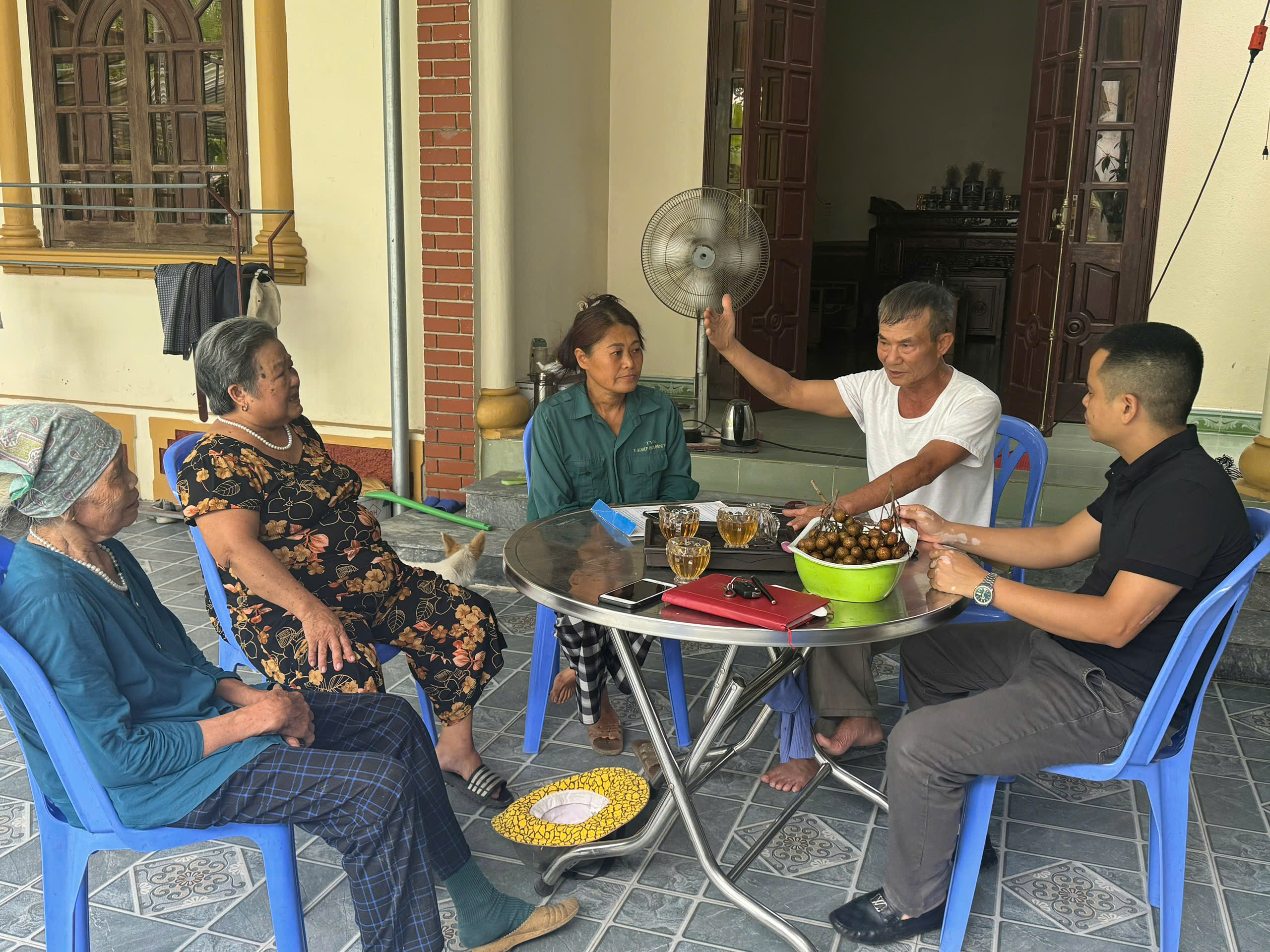 Quảng Ninh: Gần chục hộ dân ở phường Uông Bí khốn khổ vì ngập úng- Ảnh 6.