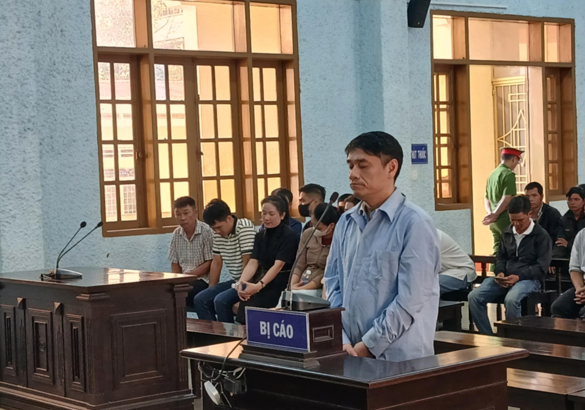 Nguyên Phó Giám đốc ngân hàng SCB chi nhánh Gia Lai lĩnh 25 năm tù giam- Ảnh 1.