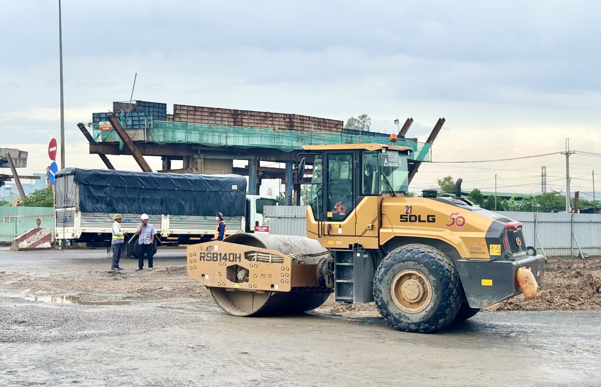Phó Thủ tướng Hồ Đức Phớc: Không còn vướng mắc, tăng tốc thi công cao tốc qua Đồng Nai- Ảnh 5.