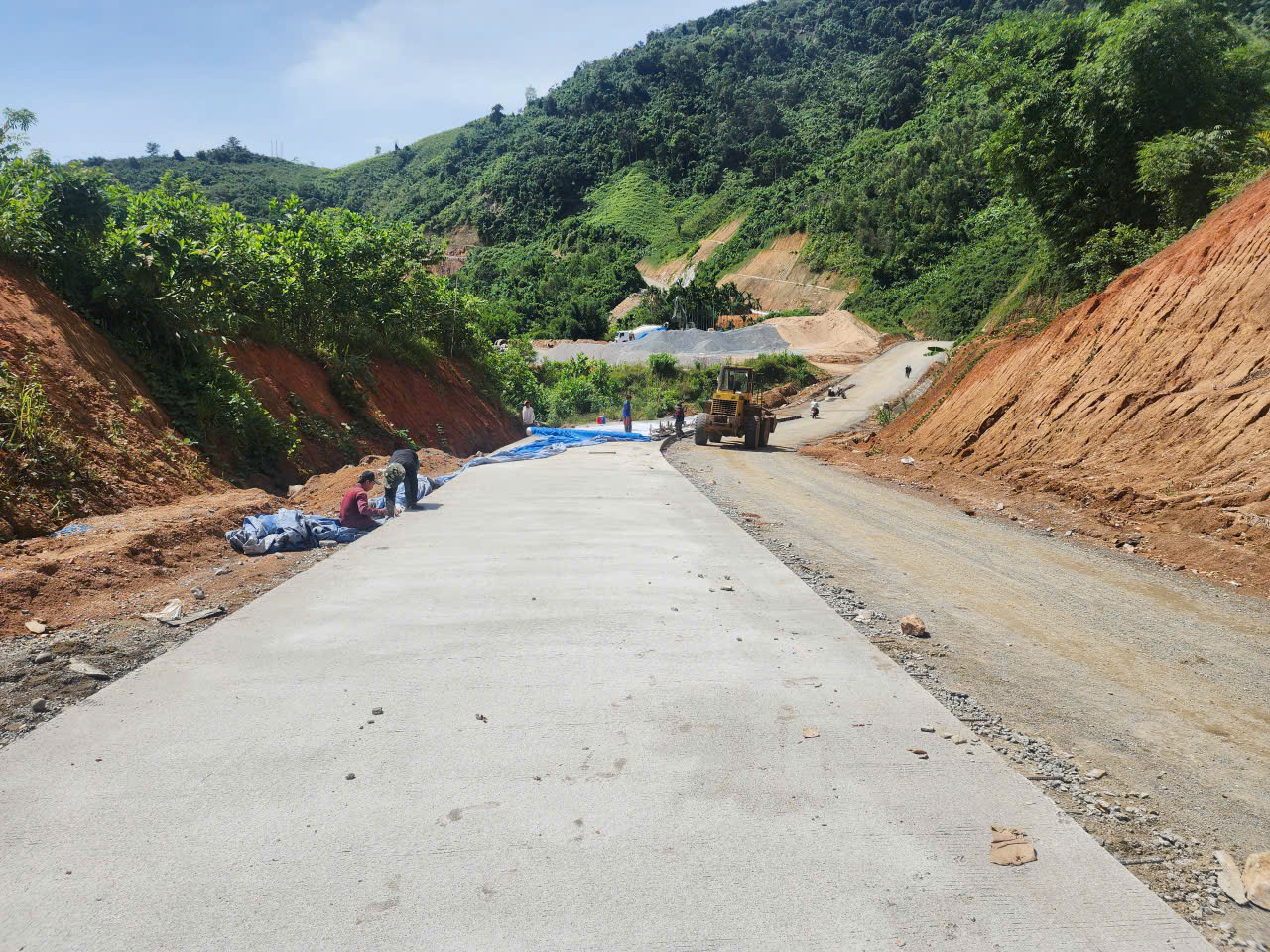 Quảng Ngãi cần đầu tư nâng cấp 5km đường kết nối 2 tỉnh lộ 623 và 676- Ảnh 11.