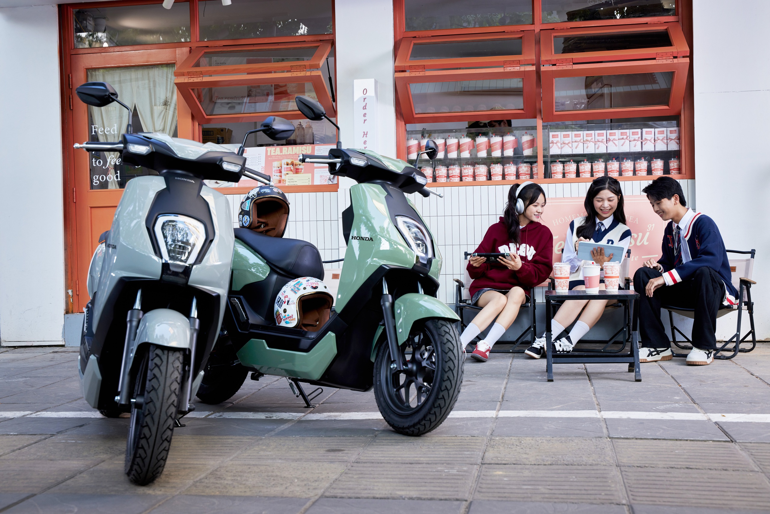 Honda bổ sung hình thức mua xe kèm pin cho ICON e:- Ảnh 2.