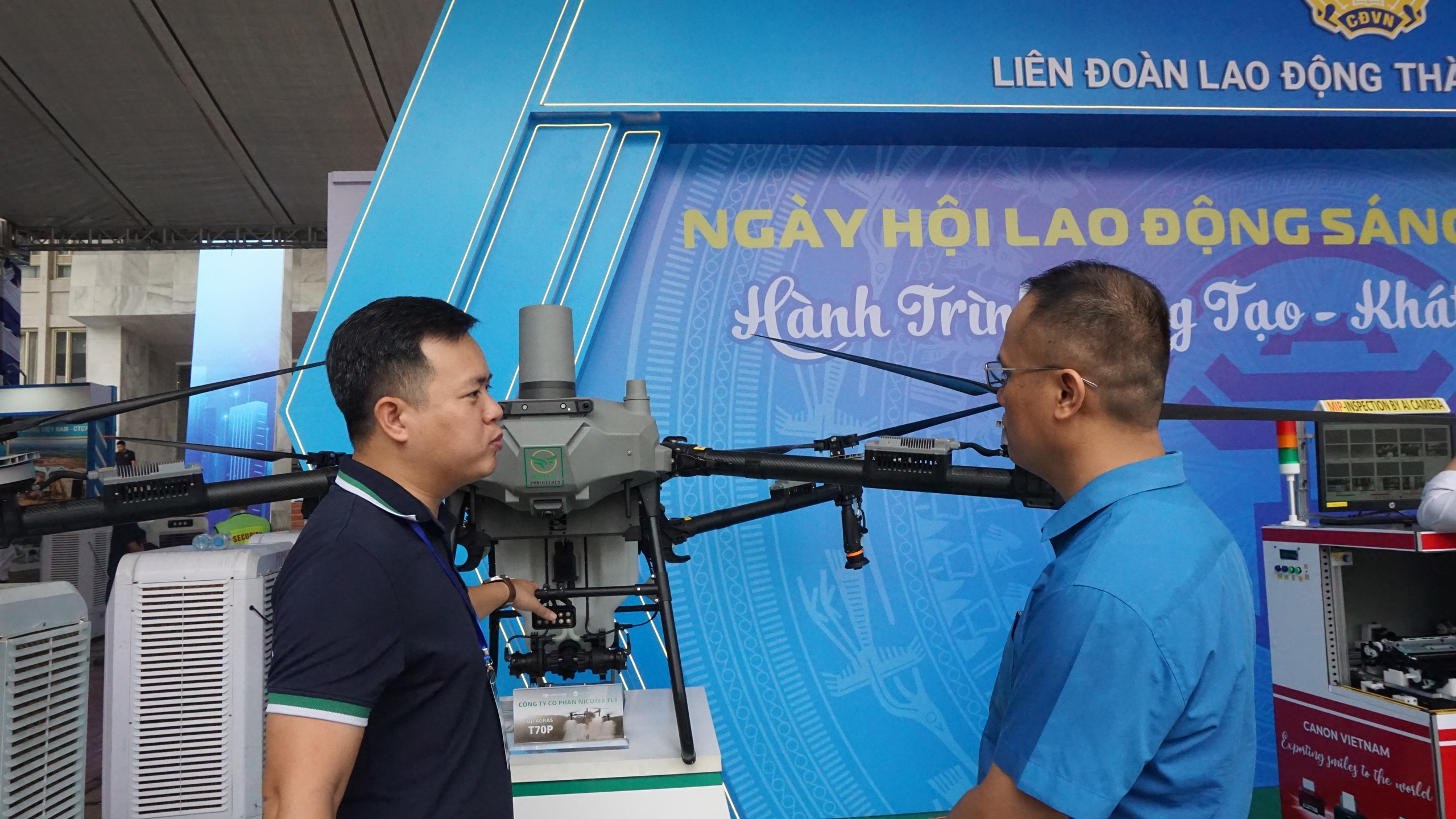 Triển lãm “Hành trình sáng tạo - Khát vọng vươn mình”- Ảnh 2.