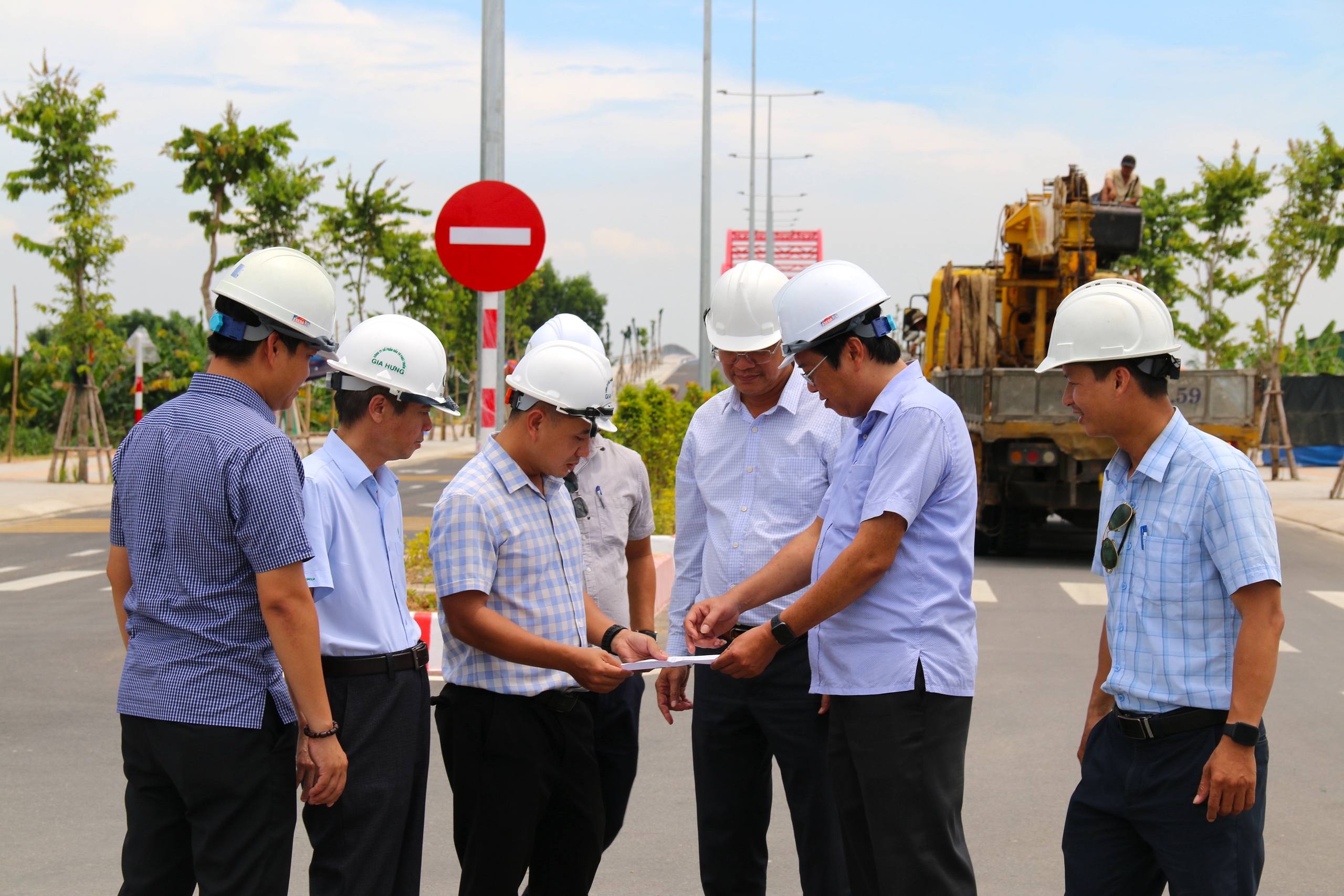 Quảng Ngãi: Khẩn trương nghiệm thu, bàn giao để thông xe cầu Trà Khúc 3- Ảnh 5.