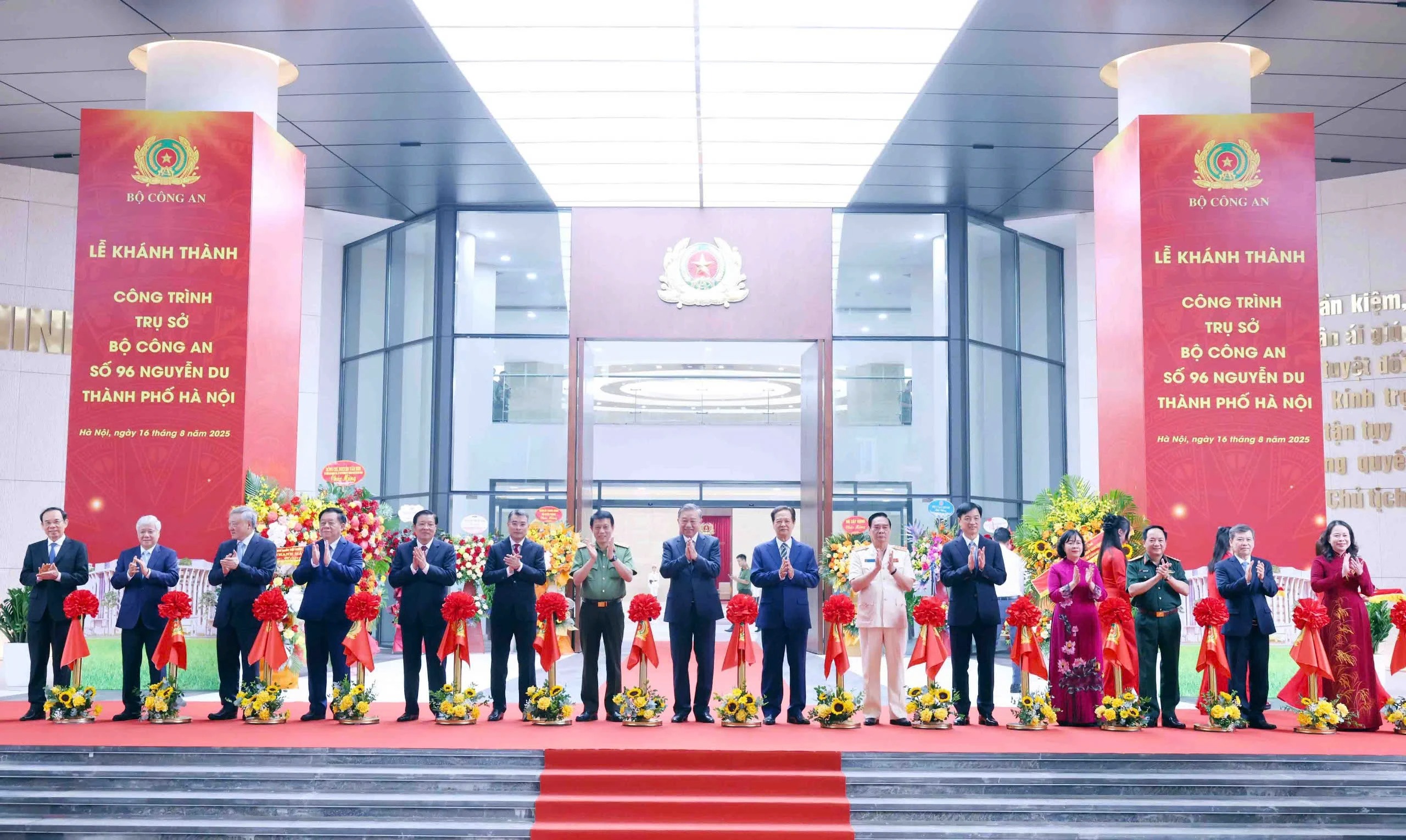 Tổng Bí thư Tô Lâm dự lễ khánh thành trụ sở Bộ Công an tại Hà Nội- Ảnh 2.