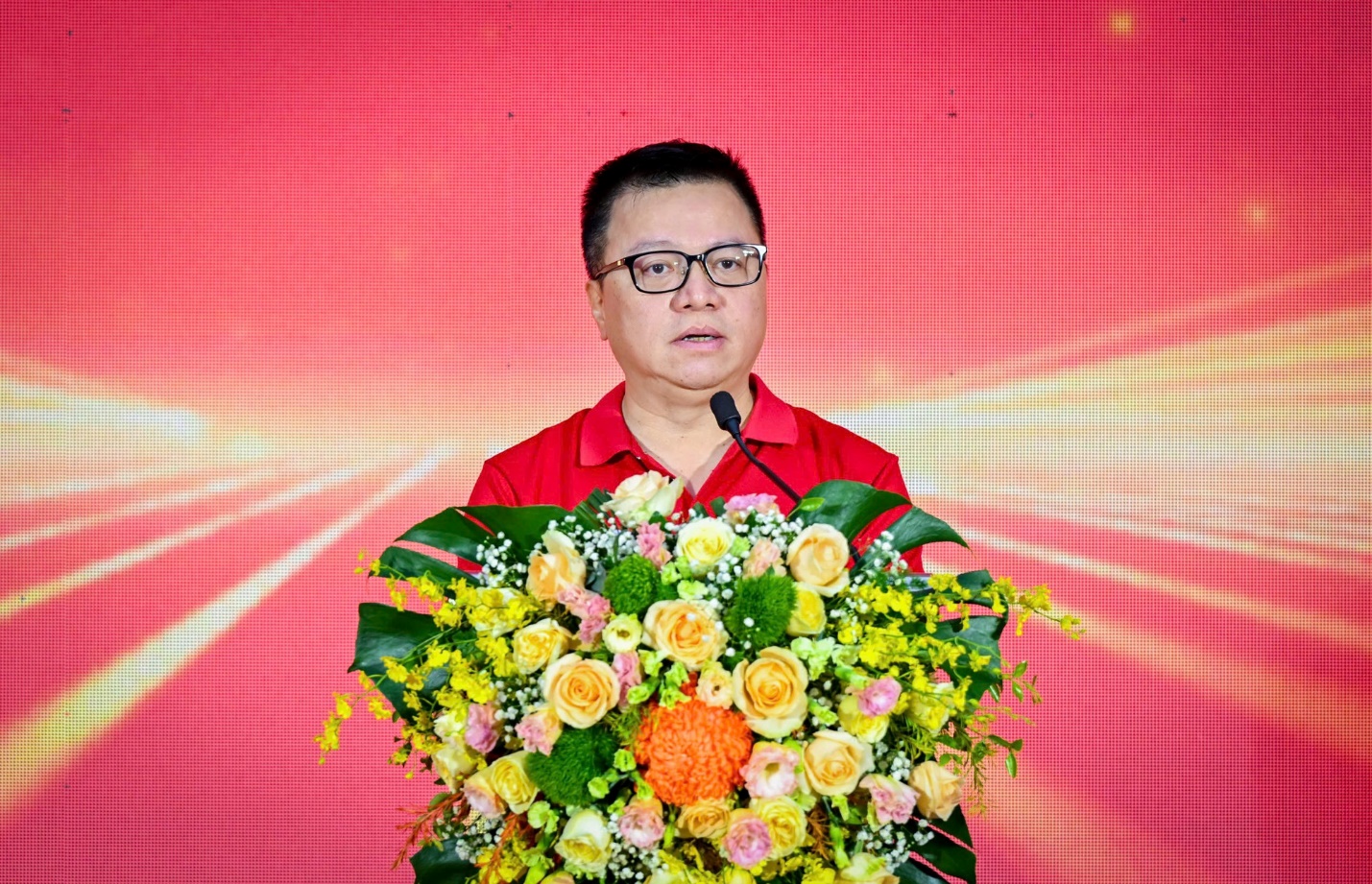 Hà Nội: Hàng nghìn người dân tham gia chương trình “Cùng Việt Nam tiến bước”- Ảnh 2.