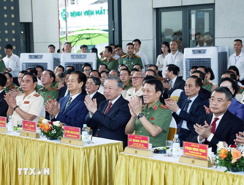Tổng Bí thư Tô Lâm dự lễ khánh thành trụ sở Bộ Công an tại Hà Nội- Ảnh 1.