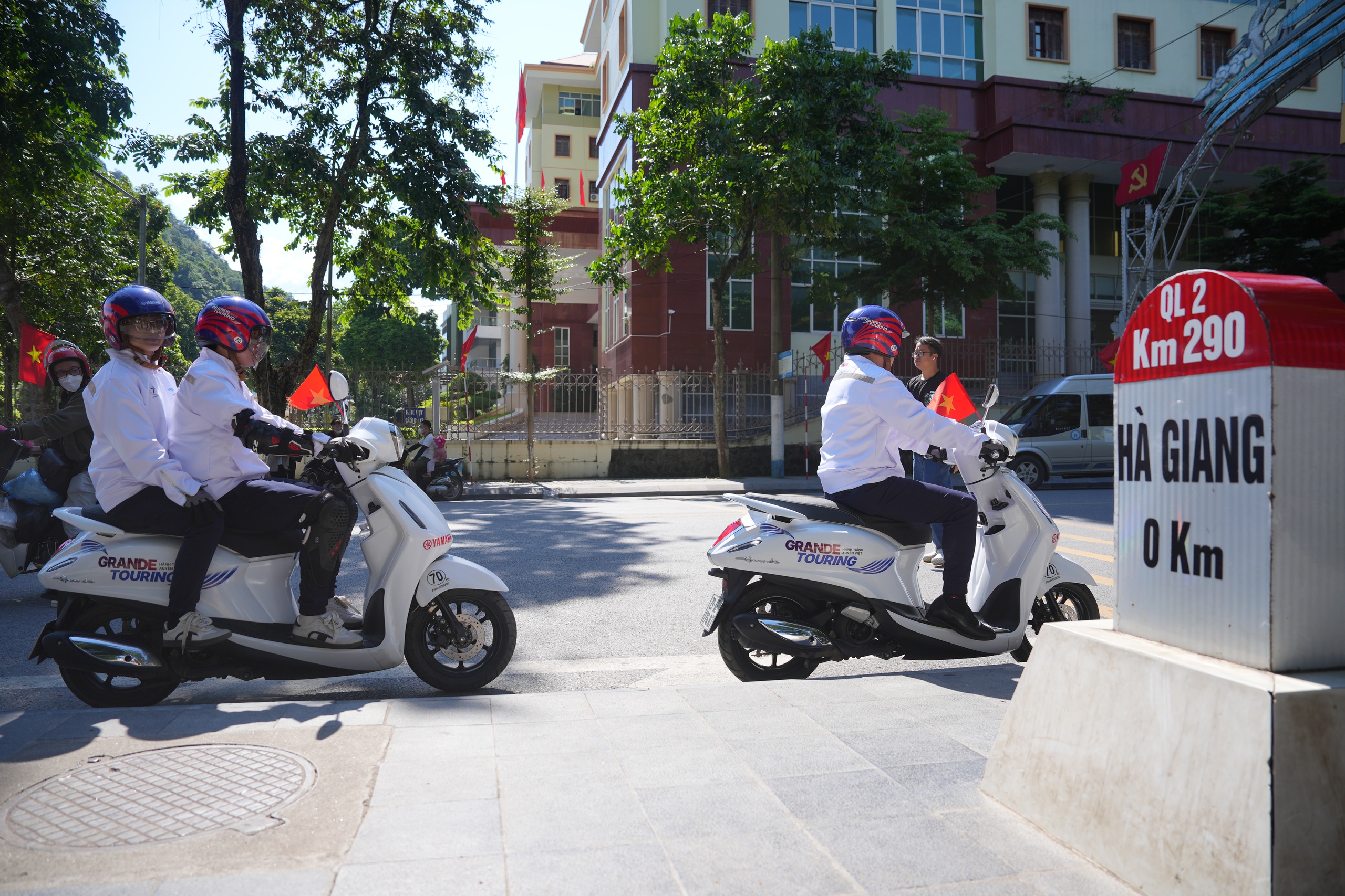 Yamaha Grande cán mốc 3.000km xuyên Việt- Ảnh 2.