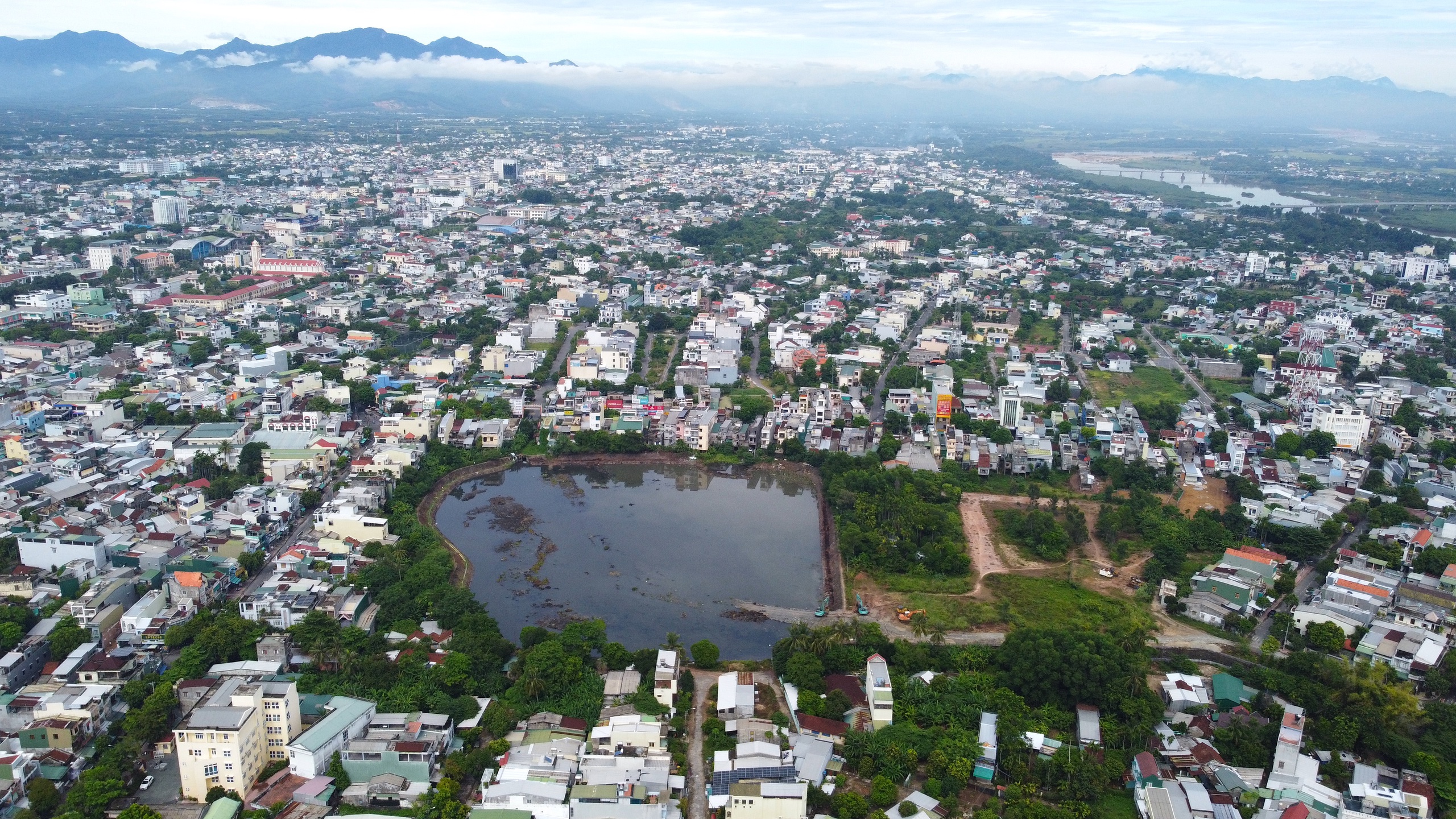 "Hồi sinh" hai hồ điều hòa lớn nhất Quảng Ngãi- Ảnh 10. "Hồi sinh" hai hồ điều hòa lớn nhất Quảng Ngãi- Ảnh 10.