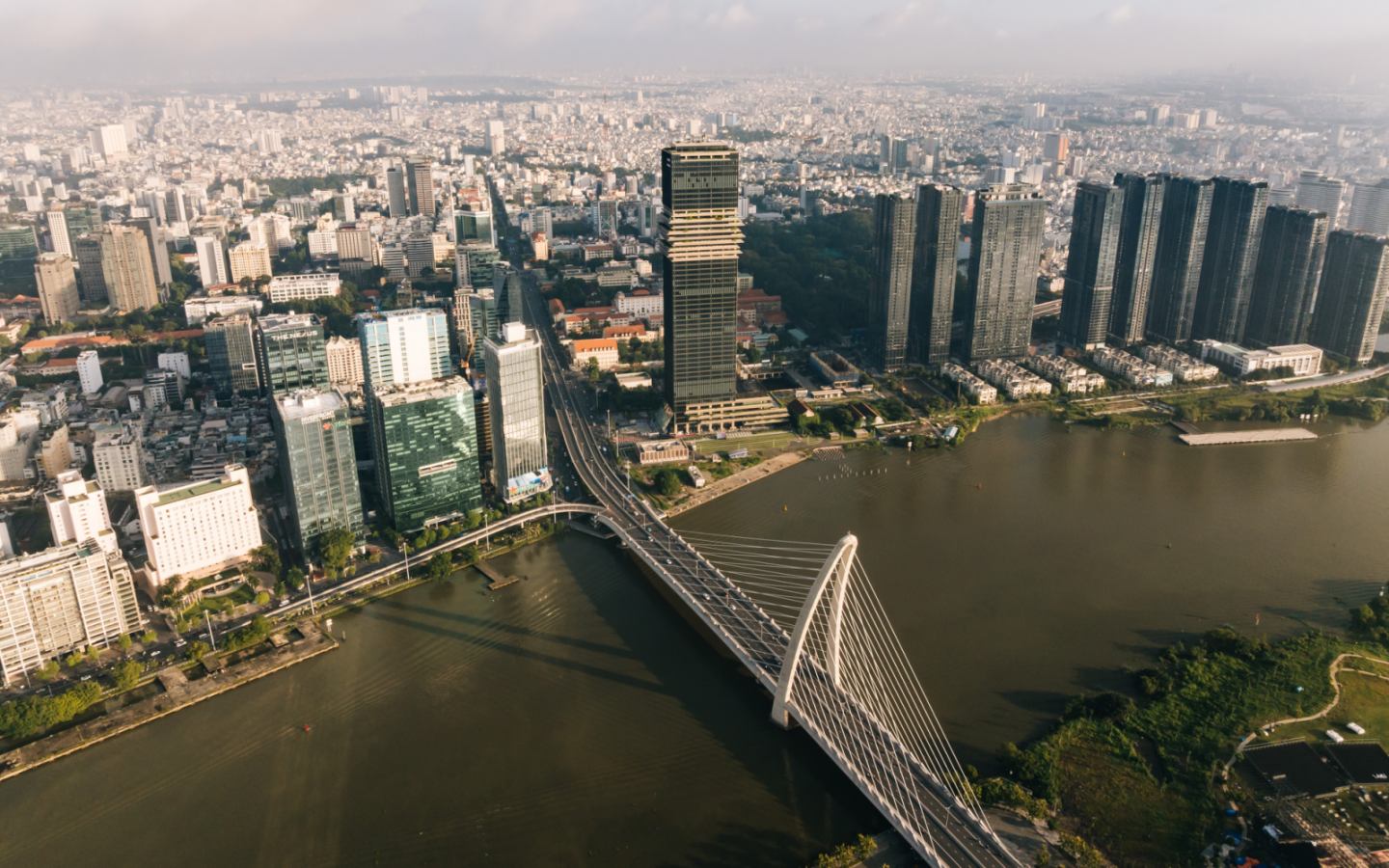 C:\Users\ASUS\Desktop\viberimage2025-08-1909-59-43-318-1755578127984161501459-1755578361846-17555783622221597988280.jpg