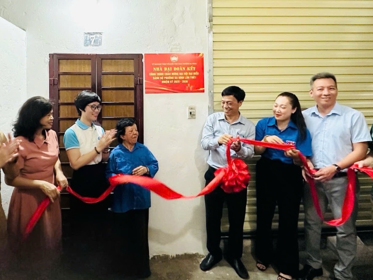 Hà Nội đẹp từ những điều bình dị, văn minh- Ảnh 23. Hà Nội đẹp từ những điều bình dị, văn minh- Ảnh 23.