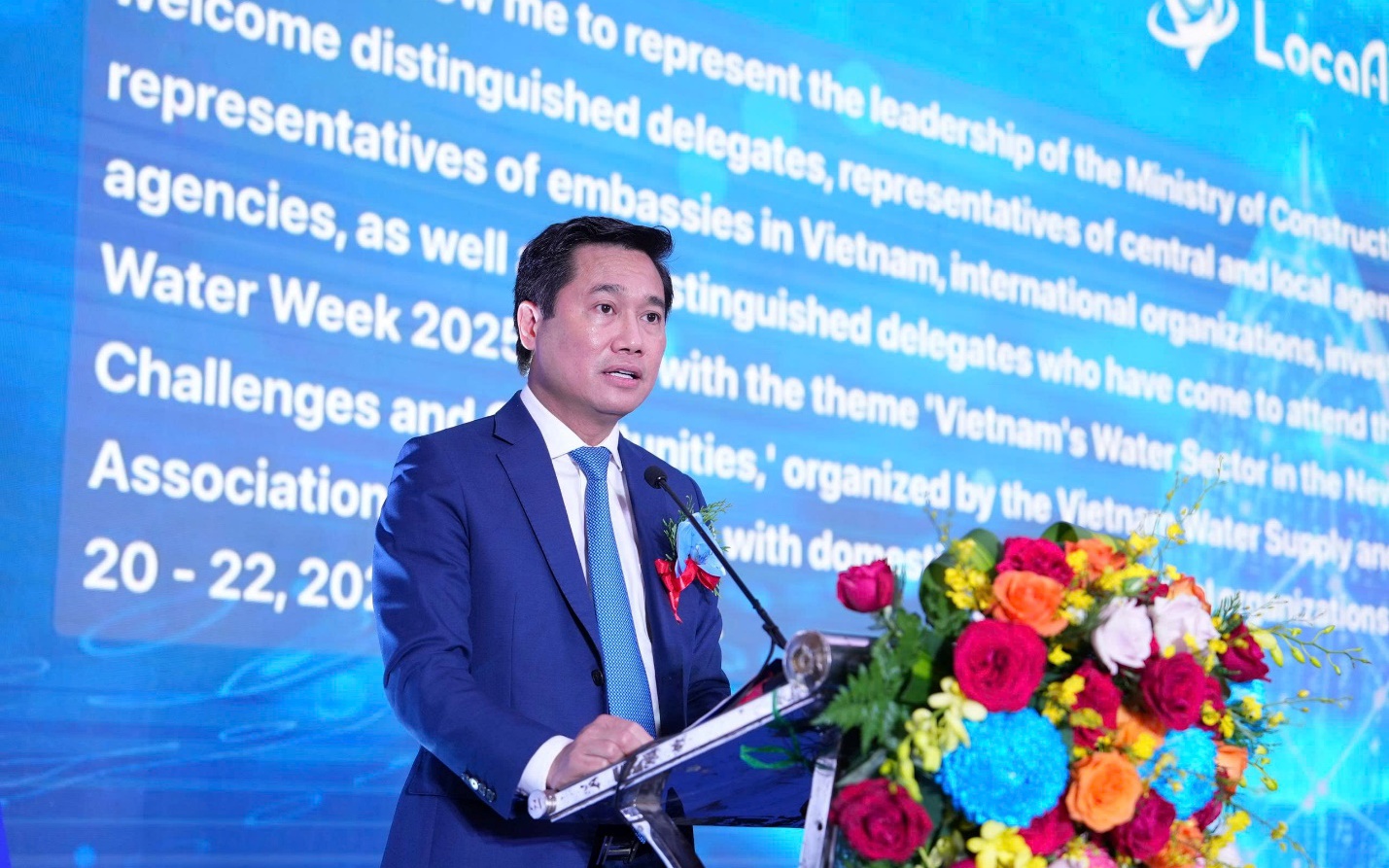 Tỷ lệ thất thoát nước sạch đô thị giảm mạnh, tiệm cận khu vực và quốc tế- Ảnh 8. Thứ trưởng Nguyễn Tường Văn: Mọi người dân phải được tiếp cận nước sạch