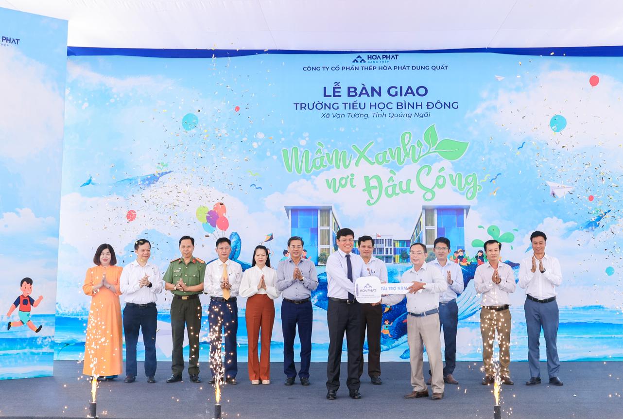 Hòa Phát bàn giao ngôi trường trị giá 42 tỷ đồng cho tỉnh Quảng Ngãi- Ảnh 2. Hòa Phát bàn giao ngôi trường trị giá 42 tỷ đồng cho tỉnh Quảng Ngãi- Ảnh 2.