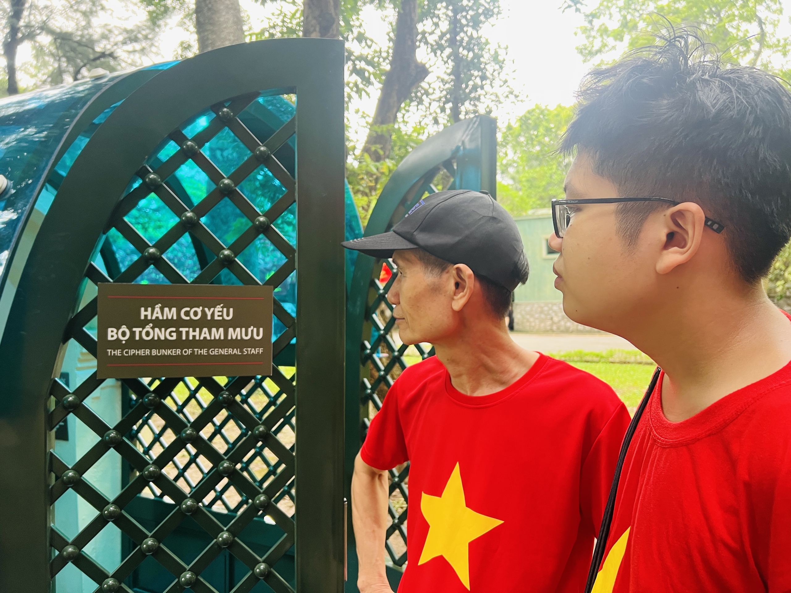 Khám phá hầm bí mật trong lòng Hoàng thành Thăng Long lần đầu mở cửa- Ảnh 14. Khám phá hầm bí mật trong lòng Hoàng thành Thăng Long lần đầu mở cửa- Ảnh 14.