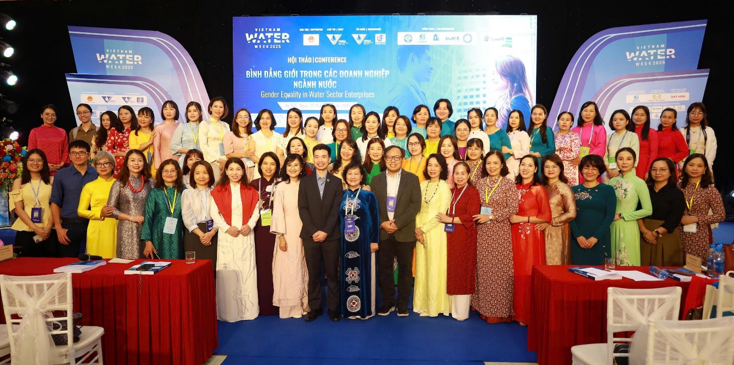 Thúc đẩy bình đẳng giới trong doanh nghiệp ngành nước- Ảnh 5. Thúc đẩy bình đẳng giới trong doanh nghiệp ngành nước- Ảnh 5.