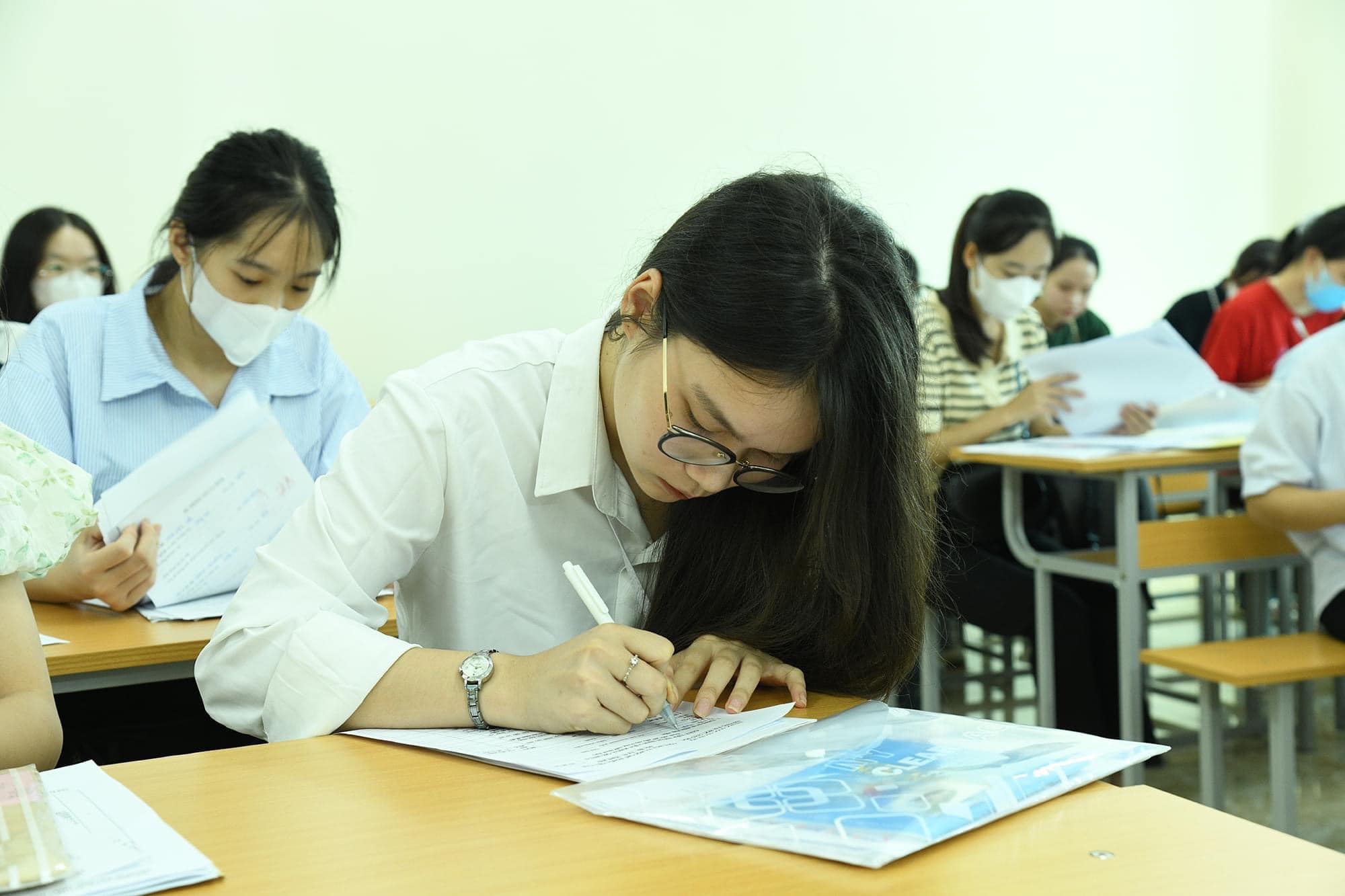 Ngành Sư phạm Lịch sử - Địa lý Trường ĐH Giáo dục lấy điểm chuẩn 29,84- Ảnh 1. Ngành Sư phạm Lịch sử - Địa lý Trường ĐH Giáo dục lấy điểm chuẩn 29,84- Ảnh 1.