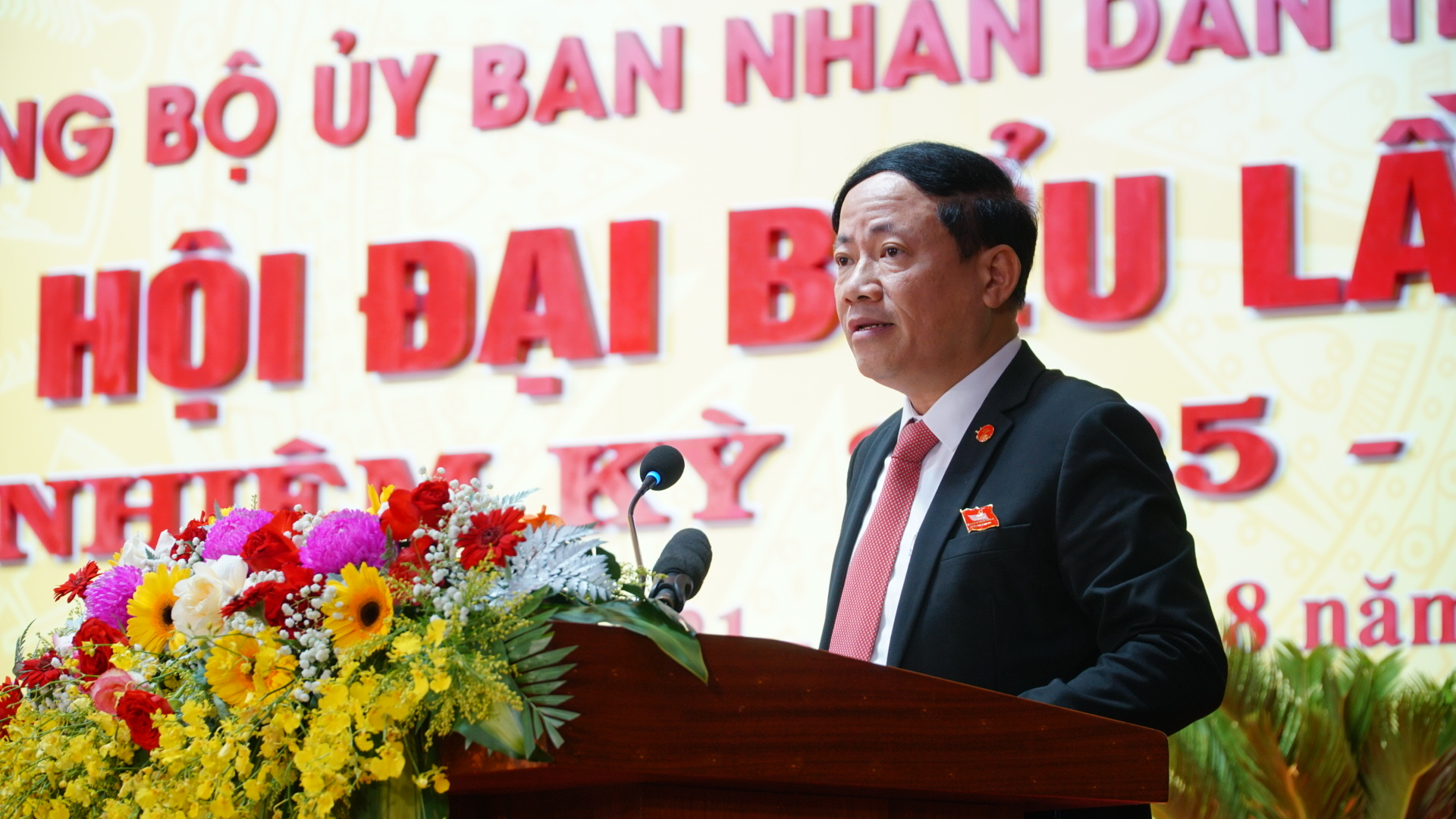 Bí thư Hồ Quốc Dũng: “Gia Lai phải tăng trưởng không thấp hơn bình quân chung của cả nước"- Ảnh 2.