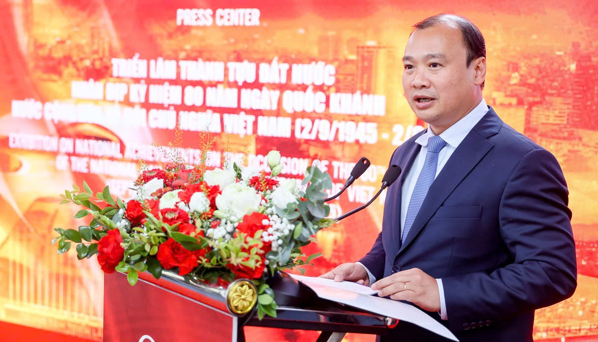 Khai trương Trung tâm Báo chí Triển lãm thành tựu đất nước - Ảnh 1. Khai trương Trung tâm Báo chí Triển lãm thành tựu đất nước - Ảnh 1.