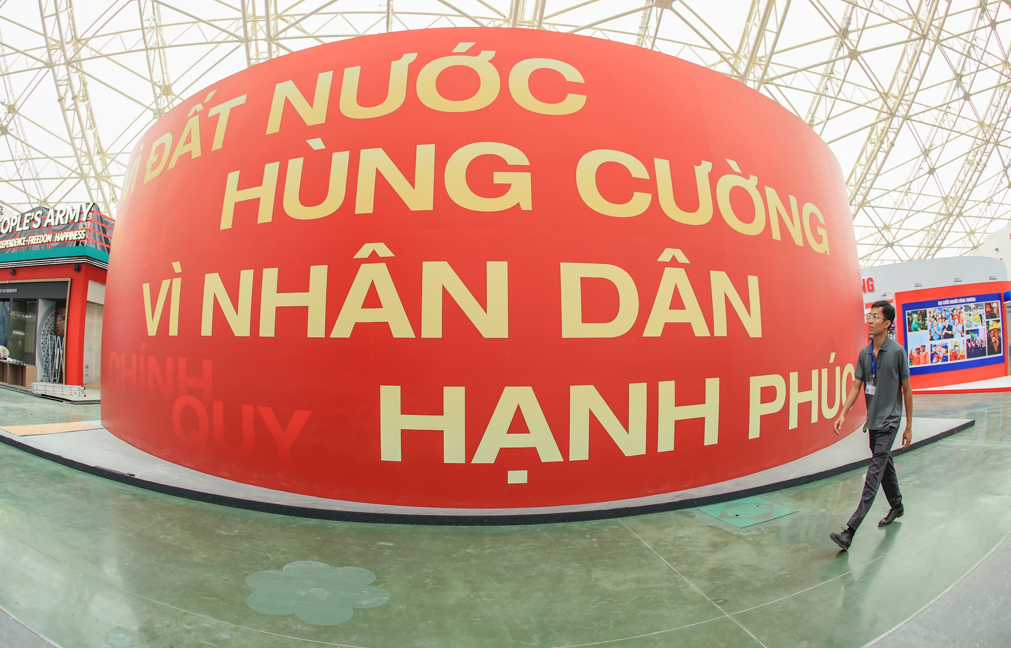 Thành tựu đất nước qua “80 năm hành trình Độc lập - Tự do - Hạnh phúc”- Ảnh 3. Thành tựu đất nước qua “80 năm hành trình Độc lập - Tự do - Hạnh phúc”- Ảnh 3.