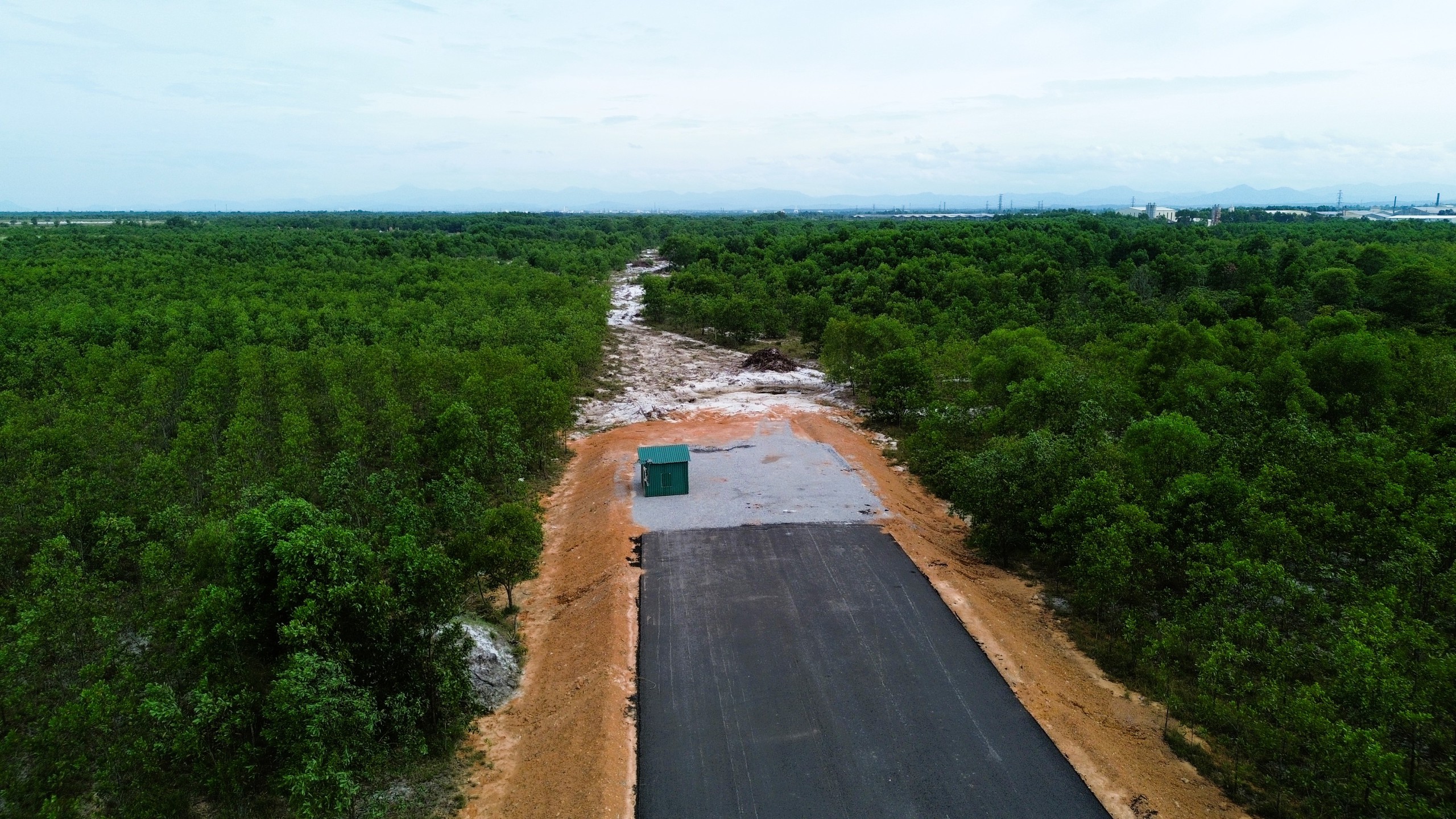 Dự án đường tránh Đông Hà: Sẽ cưỡng chế những hộ cố tình không giao mặt bằng- Ảnh 5. Dự án đường tránh Đông Hà: Sẽ cưỡng chế những hộ cố tình không giao mặt bằng- Ảnh 5.