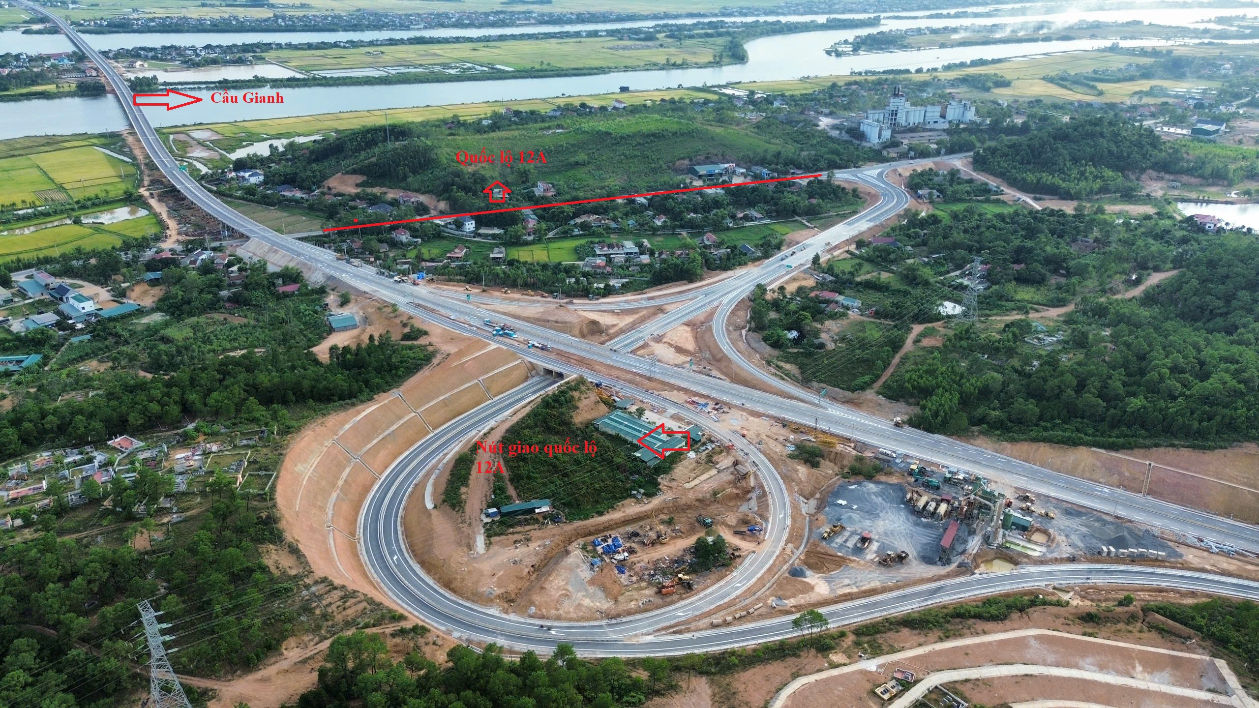 Cẩm nang cho tài xế khi lưu thông trên cao tốc Vũng Áng - Bùng từ 28/8- Ảnh 3. Cẩm nang cho tài xế khi lưu thông trên cao tốc Vũng Áng - Bùng từ 28/8- Ảnh 3.