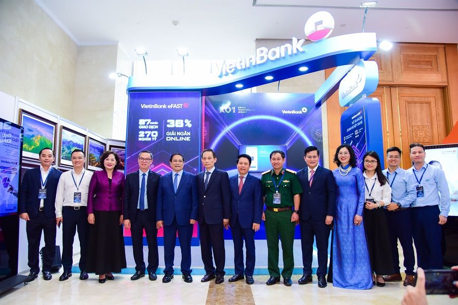 VietinBank vươn mình cùng đất nước- Ảnh 1. VietinBank vươn mình cùng đất nước- Ảnh 1.