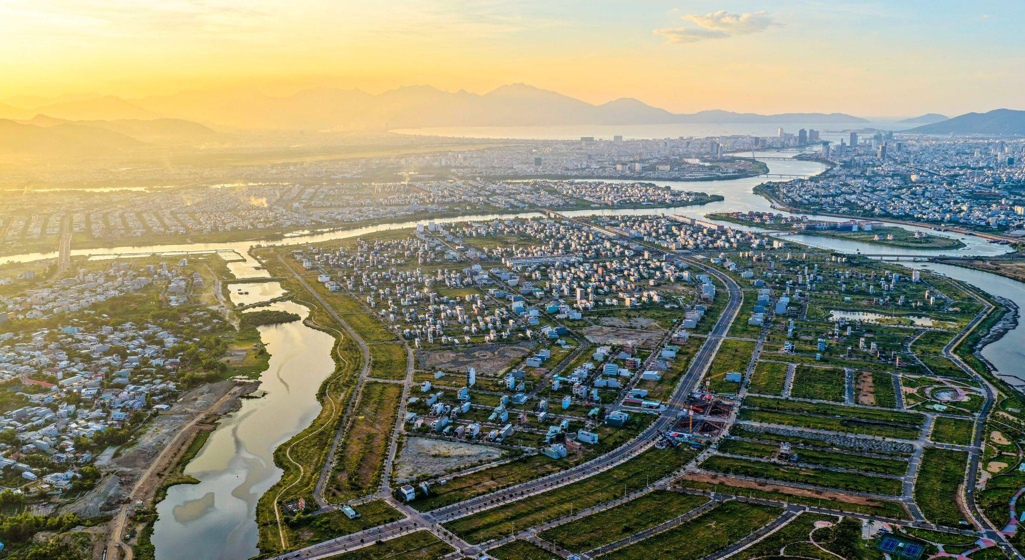 Đại công viên ven sông và loạt tiện ích đẩy giá trị đất nền Nam Hòa Xuân- Ảnh 5.