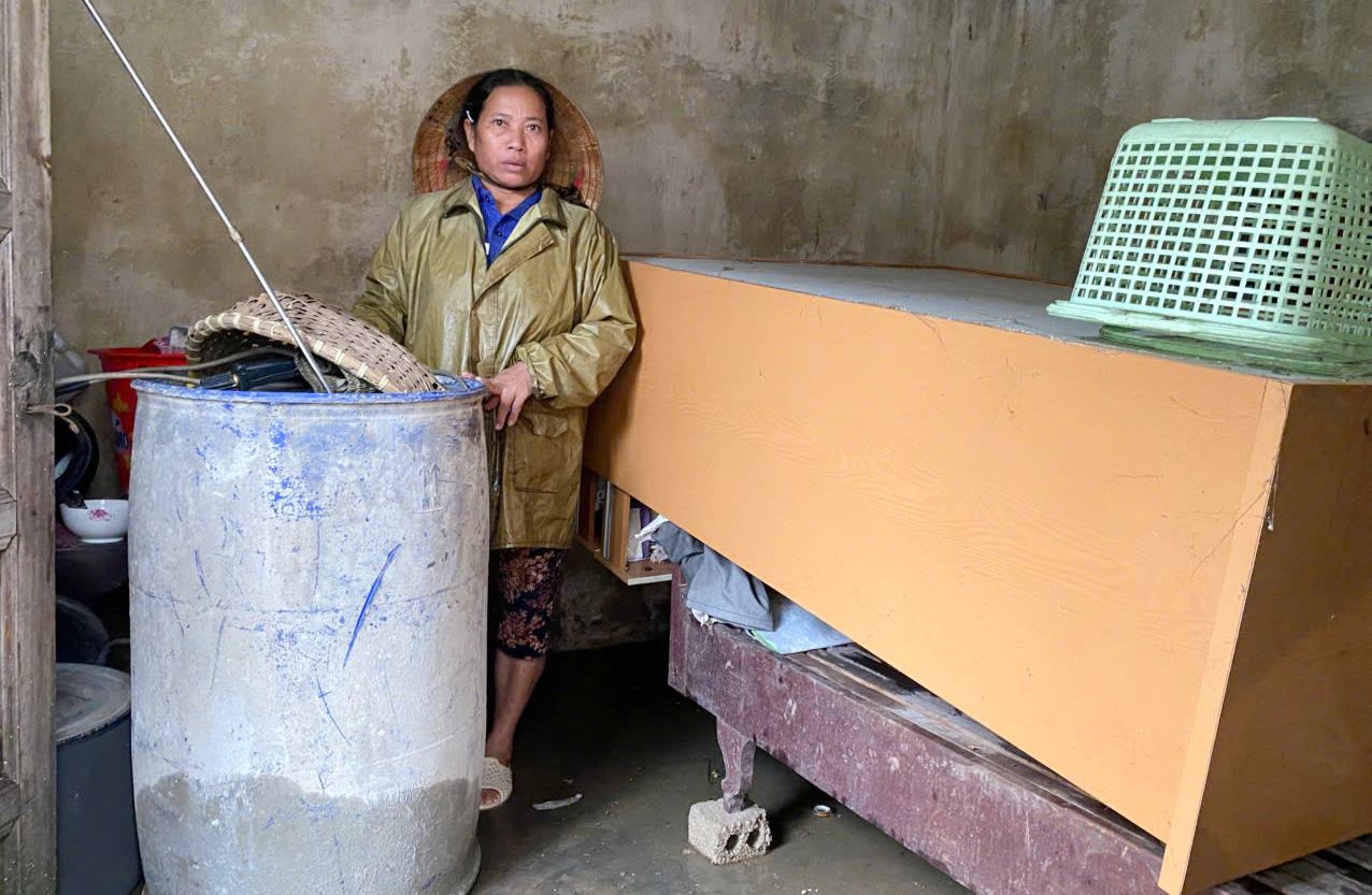 Nhiều người chết lặng khi từ nơi sơ tán tránh bão số 5 trở về nhà- Ảnh 4.
