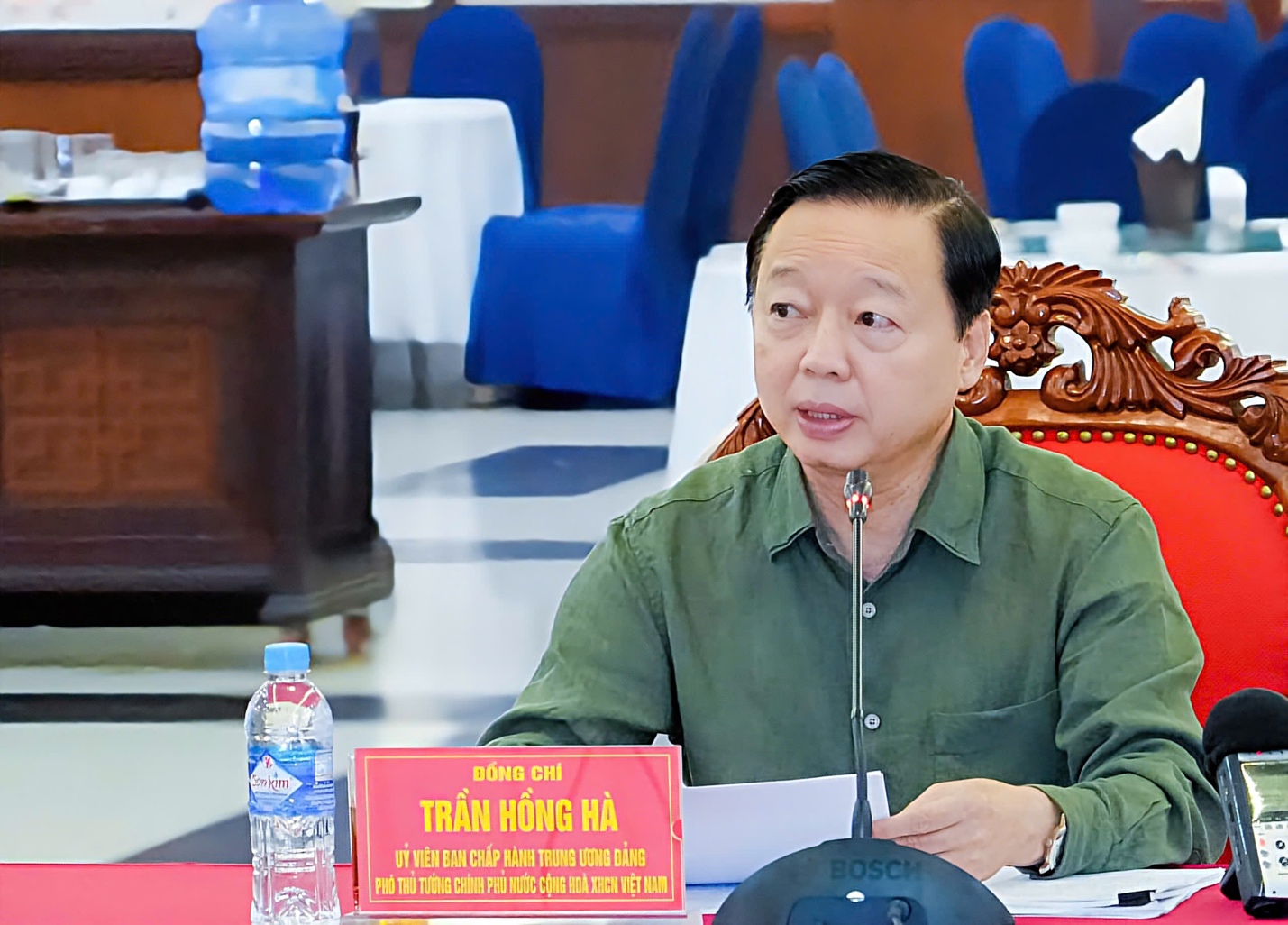 Phó Thủ tướng Trần Hồng Hà: Duy trì lực lượng toàn hệ thống khắc phục hậu quả mưa bão- Ảnh 1. Phó Thủ tướng Trần Hồng Hà: Duy trì lực lượng toàn hệ thống khắc phục hậu quả mưa bão- Ảnh 1.