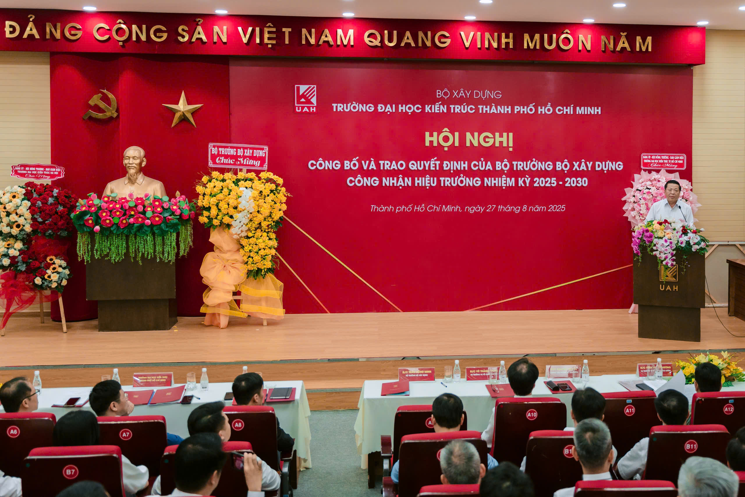PGS.TS Phạm Trọng Thuật làm Hiệu trưởng Trường Đại học Kiến trúc TP.HCM- Ảnh 2.