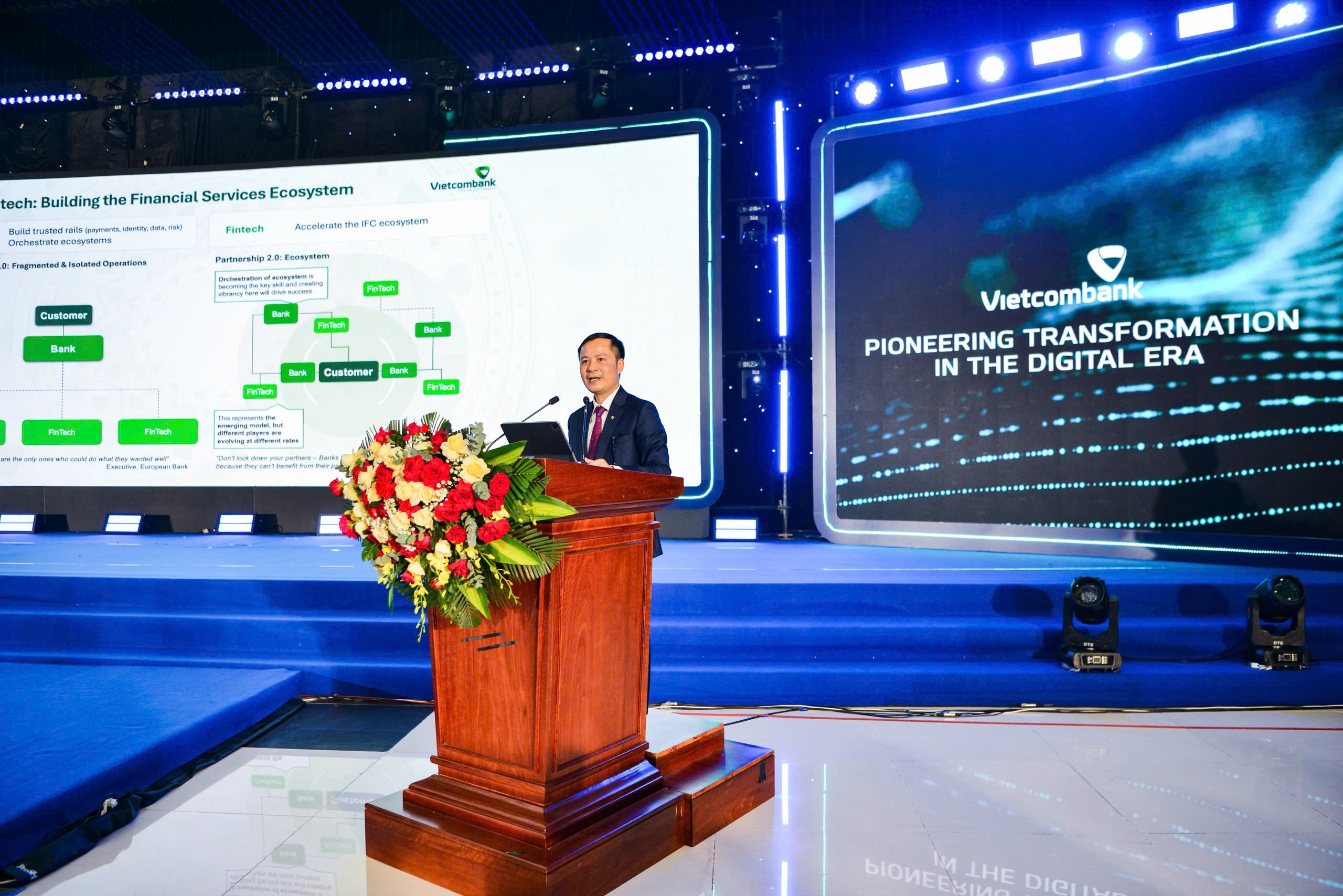 Vietcombank và Đà Nẵng hợp tác phát triển dịch vụ tại Trung tâm Tài chính Quốc tế Việt Nam- Ảnh 4. Vietcombank và Đà Nẵng hợp tác phát triển dịch vụ tại Trung tâm Tài chính Quốc tế Việt Nam- Ảnh 4.
