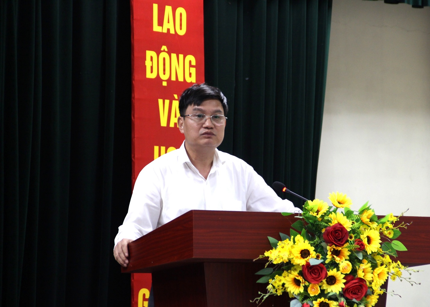 Đoàn TNCS Bộ Xây dựng: Củng cố, kiện toàn tổ chức, nâng cao chất lượng đội ngũ- Ảnh 1. Đoàn TNCS Bộ Xây dựng: Củng cố, kiện toàn tổ chức, nâng cao chất lượng đội ngũ- Ảnh 1.