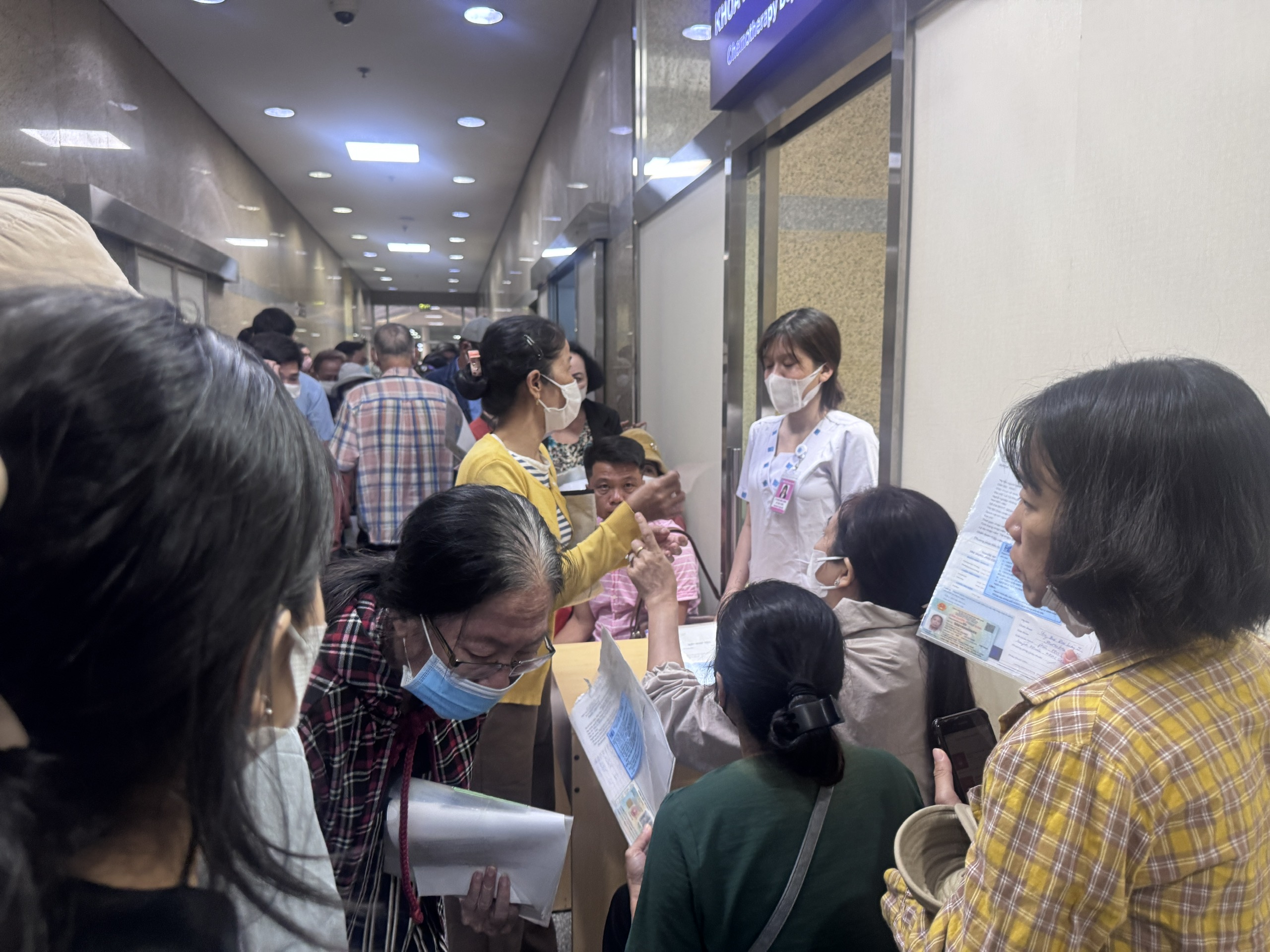 TP.HCM mạnh tay xử lý cơ sở y tế “vẽ bệnh, moi tiền”- Ảnh 2. TP.HCM mạnh tay xử lý cơ sở y tế “vẽ bệnh, moi tiền”- Ảnh 2.