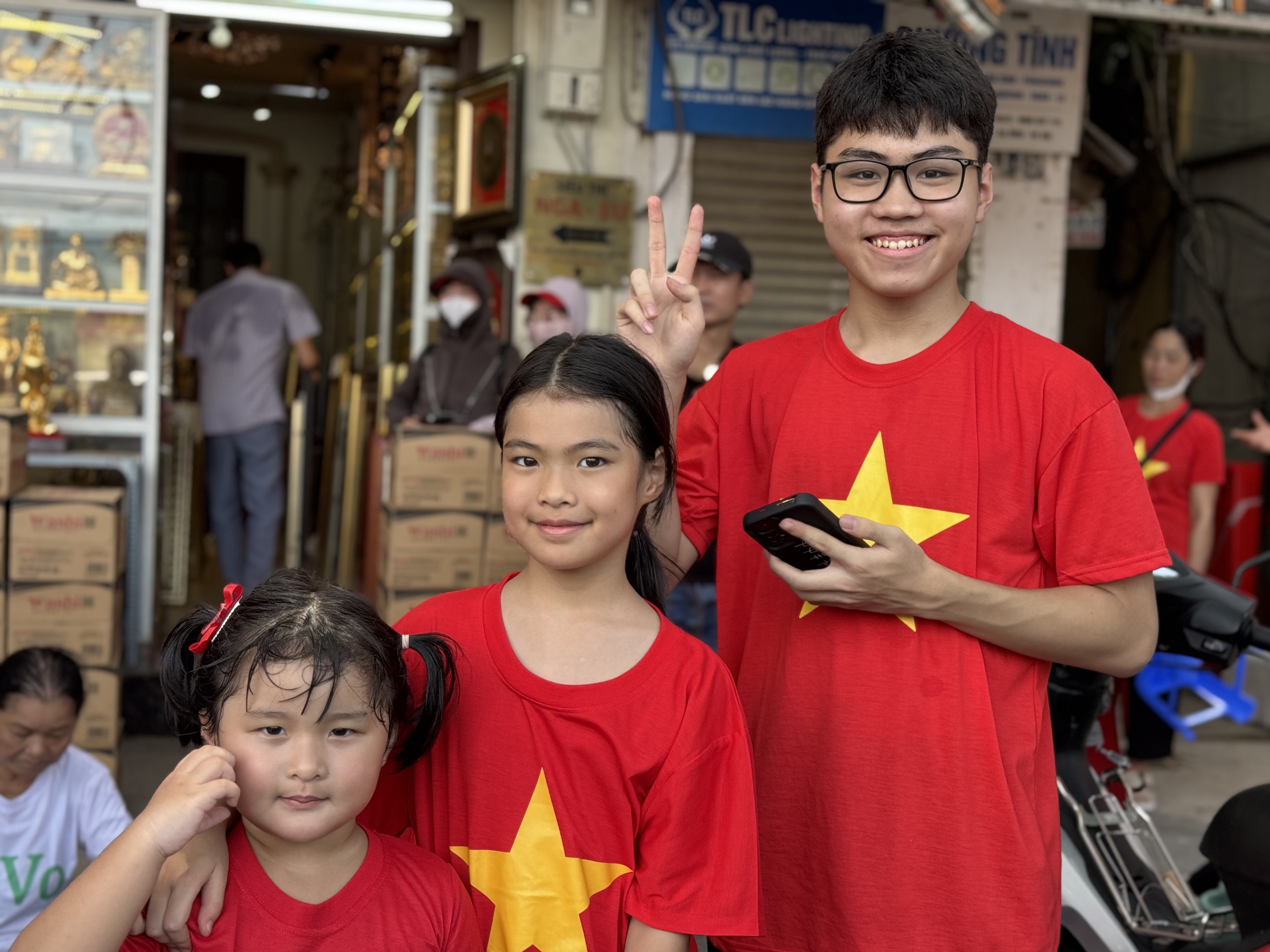 Vượt nghìn km về Thủ đô, "cắm chốt" chờ xem tổng duyệt diễu binh trước 1 ngày- Ảnh 6.