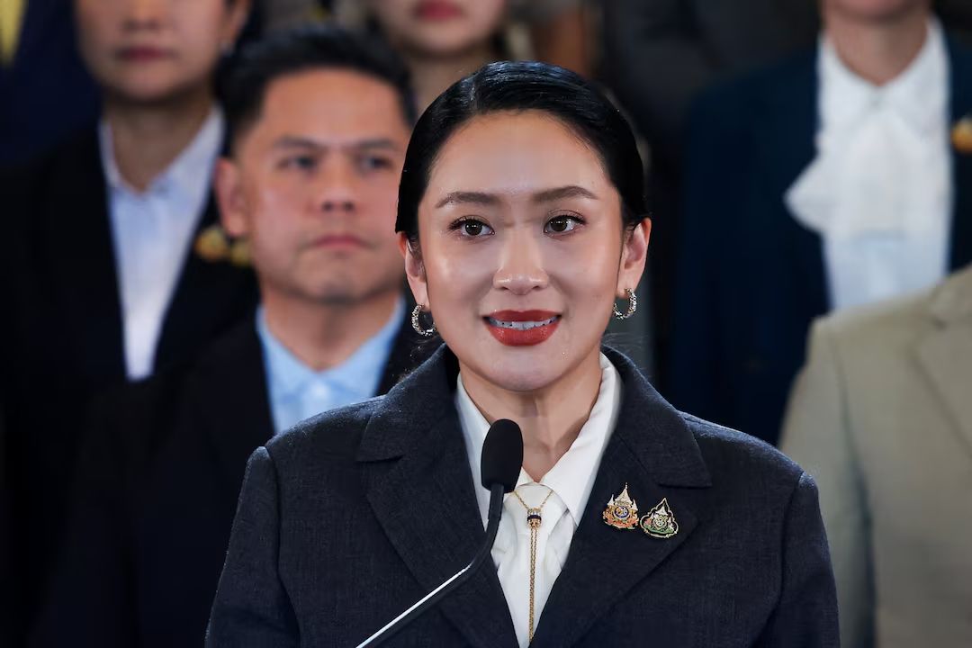 Bà Paetongtarn nói gì sau khi bị bãi nhiệm chức Thủ tướng Thái Lan?- Ảnh 1. Bà Paetongtarn nói gì sau khi bị bãi nhiệm chức Thủ tướng Thái Lan?- Ảnh 1.