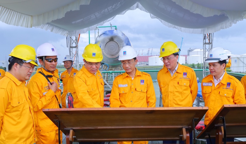 “Một đội ngũ - Một mục tiêu”: Sức mạnh đoàn kết của Đảng bộ Petrovietnam- Ảnh 1. “Một đội ngũ - Một mục tiêu”: Sức mạnh đoàn kết của Đảng bộ Petrovietnam- Ảnh 1.