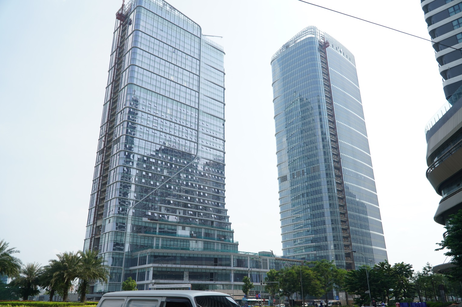 Xu hướng kiến trúc không gian mở với vật liệu kính- Ảnh 3. E:\Năm 2025\Tháng 7\Hình ảnh\Kính\DSC04491.JPG