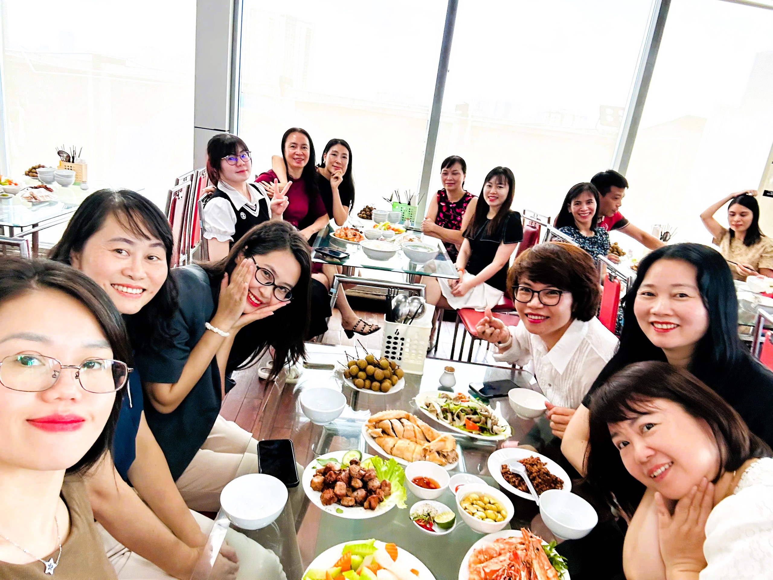 Viglacera gắn kết yêu thương với "Bữa cơm Công đoàn"- Ảnh 22.