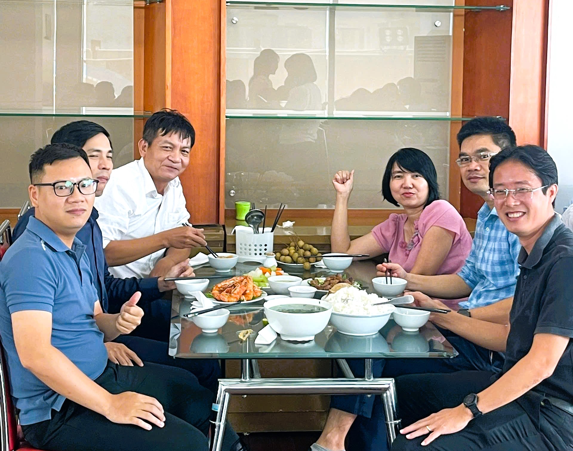 Viglacera gắn kết yêu thương với "Bữa cơm Công đoàn"- Ảnh 20.