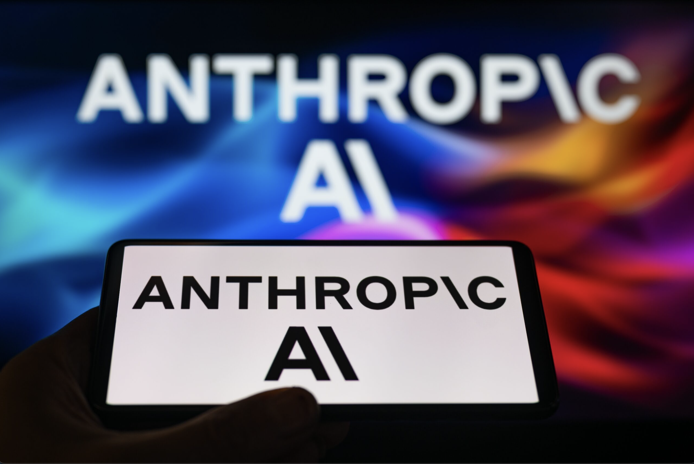 Anthropic bắt đầu huấn luyện mô hình AI từ các cuộc trò chuyện- Ảnh 1.