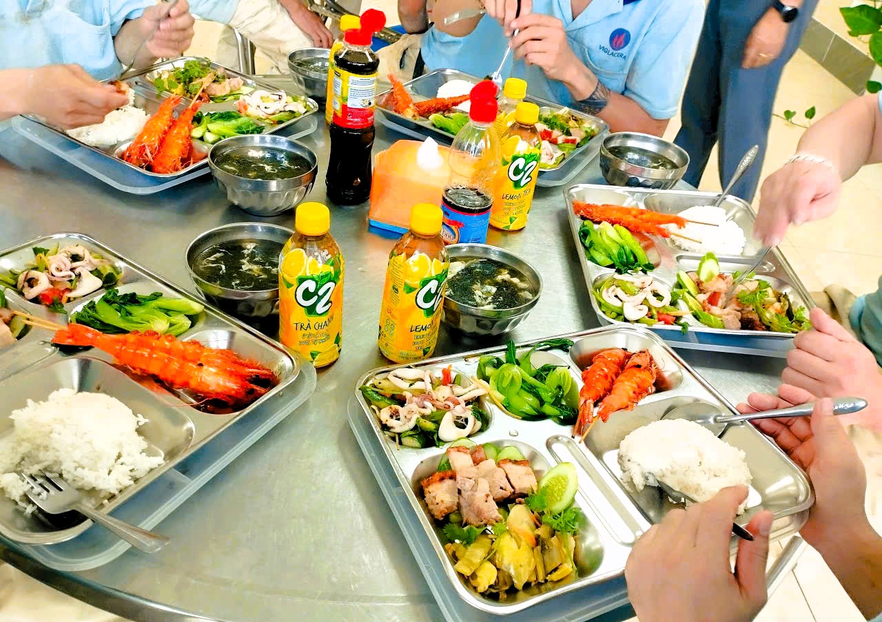 Viglacera gắn kết yêu thương với "Bữa cơm Công đoàn"- Ảnh 13.