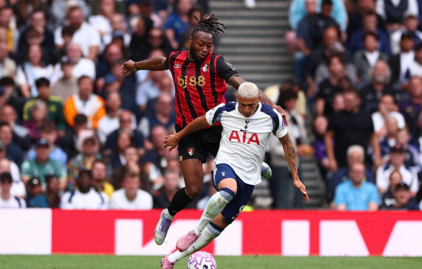 Evanilson tỏa sáng, Bournemouth hạ Tottenham nghẹt thở- Ảnh 2. Evanilson tỏa sáng, Bournemouth hạ Tottenham nghẹt thở- Ảnh 2.