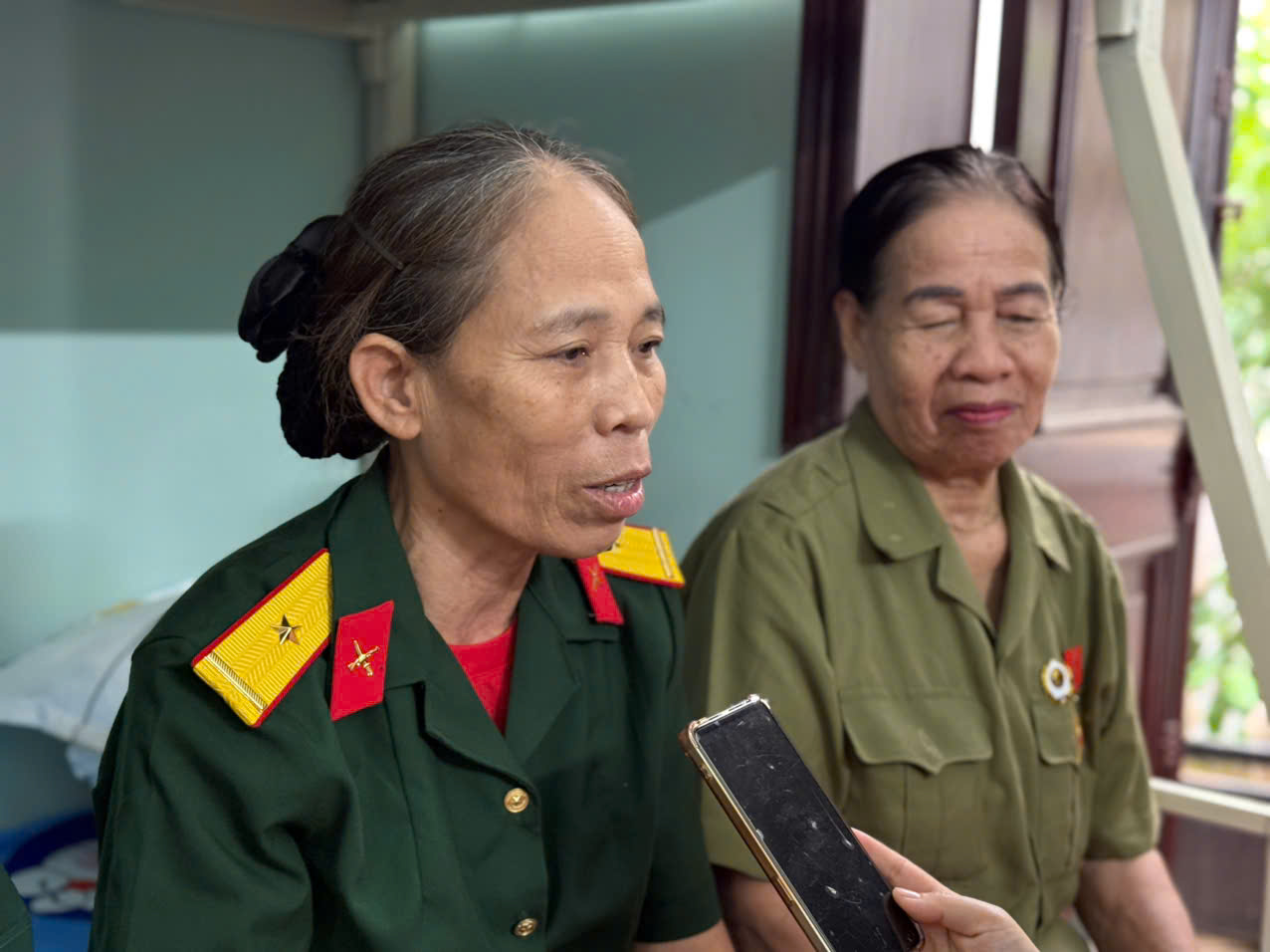 Cảm động những người dân Hà Nội mở rộng cửa, đón cựu chiến binh, bà con ở miễn phí dịp 2/9- Ảnh 5. Cảm động những người dân Hà Nội mở rộng cửa, đón cựu chiến binh, bà con ở miễn phí dịp 2/9- Ảnh 5.