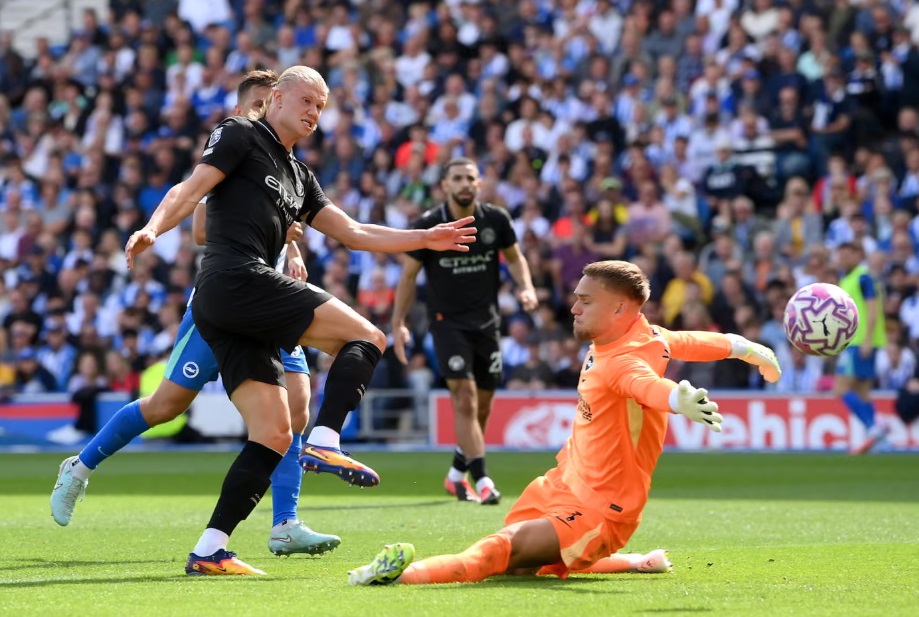 Thua ngược Brighton, Man City bộc lộ nhiều vấn đề hàng thủ- Ảnh 1. Thua ngược Brighton, Man City bộc lộ nhiều vấn đề hàng thủ- Ảnh 1.